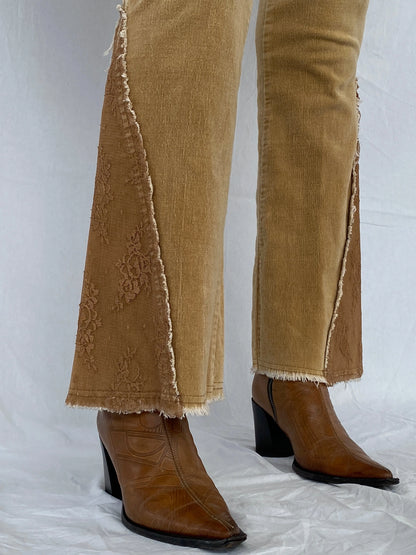 00s Forever21 Flared Lace Mid-Rise Beige Corduroy Pants - 38EUR - Balagan Vintage Corduroy Pants 00s, Ayah, corduroy pants