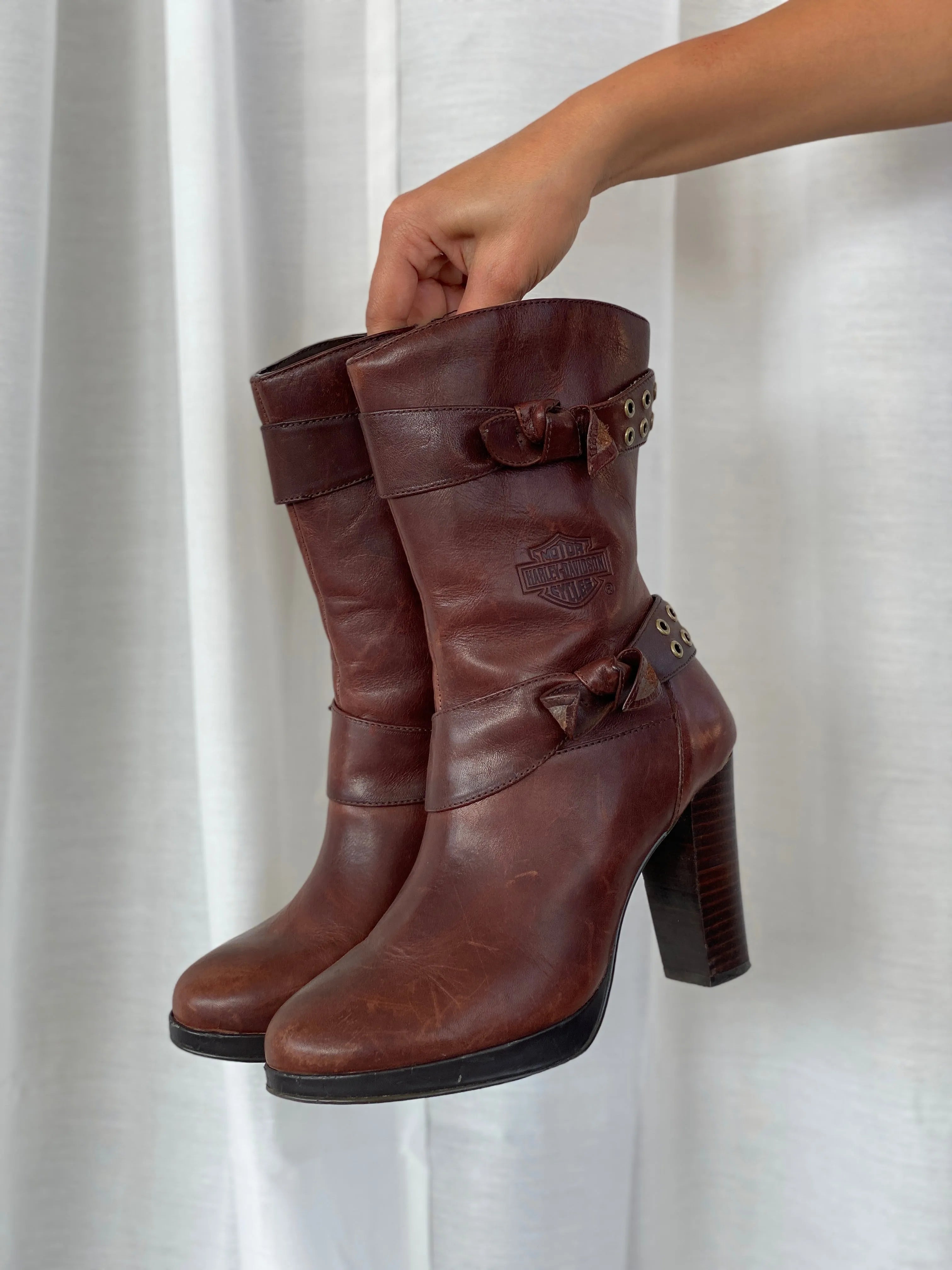 00s Harley Davidson Estelle D85427 Brown Heeled Boots - 38.5EUR - Balagan Vintage Boots 00s, 90s, Boots, winter