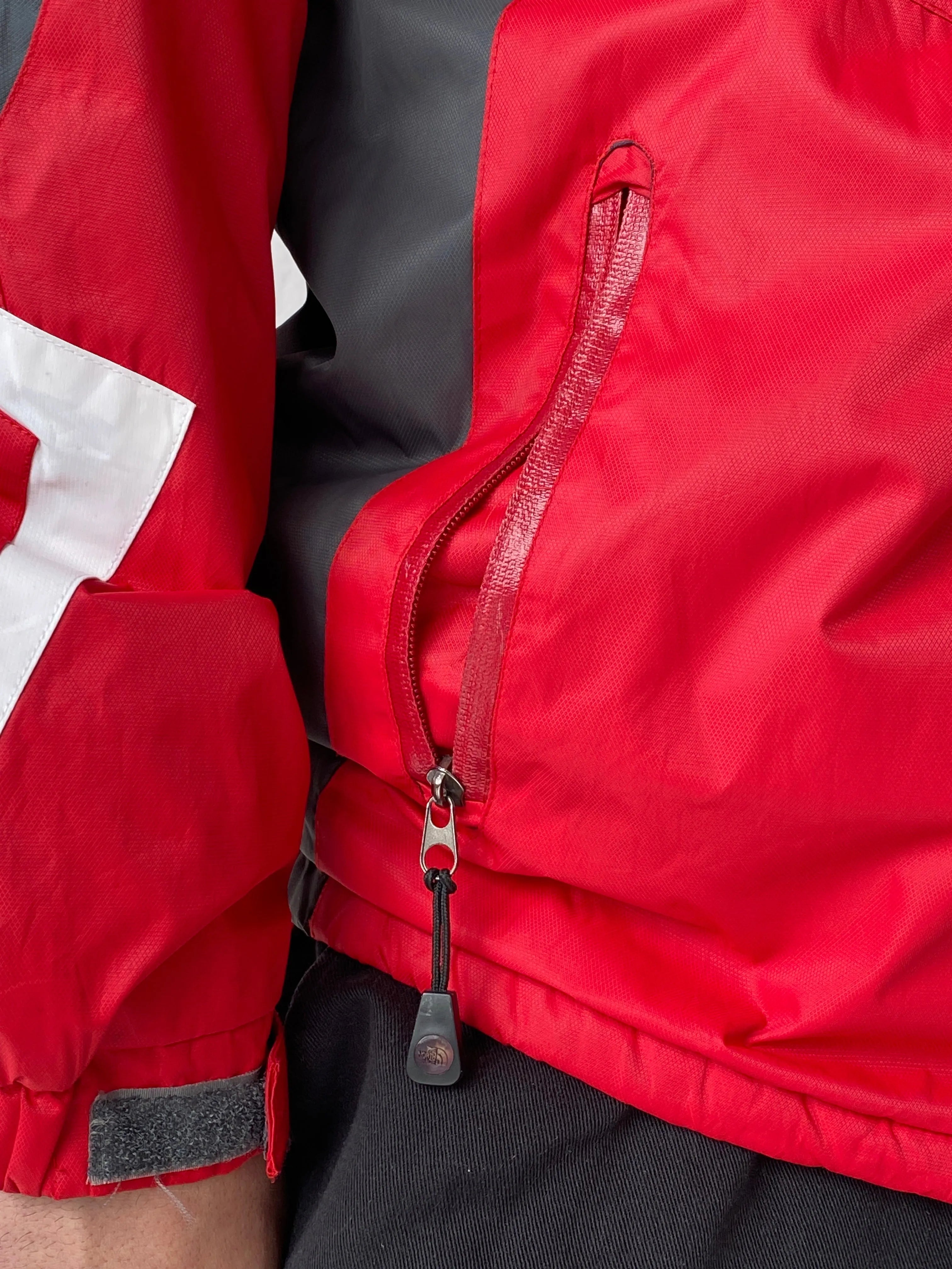 00s The North Face Summit Series Red & Grey Men’s Jacket - XL - Balagan Vintage Jacket 90s, consignment, Dana, Hamza, leather blazer, Tasnimk, windbreaker, winter