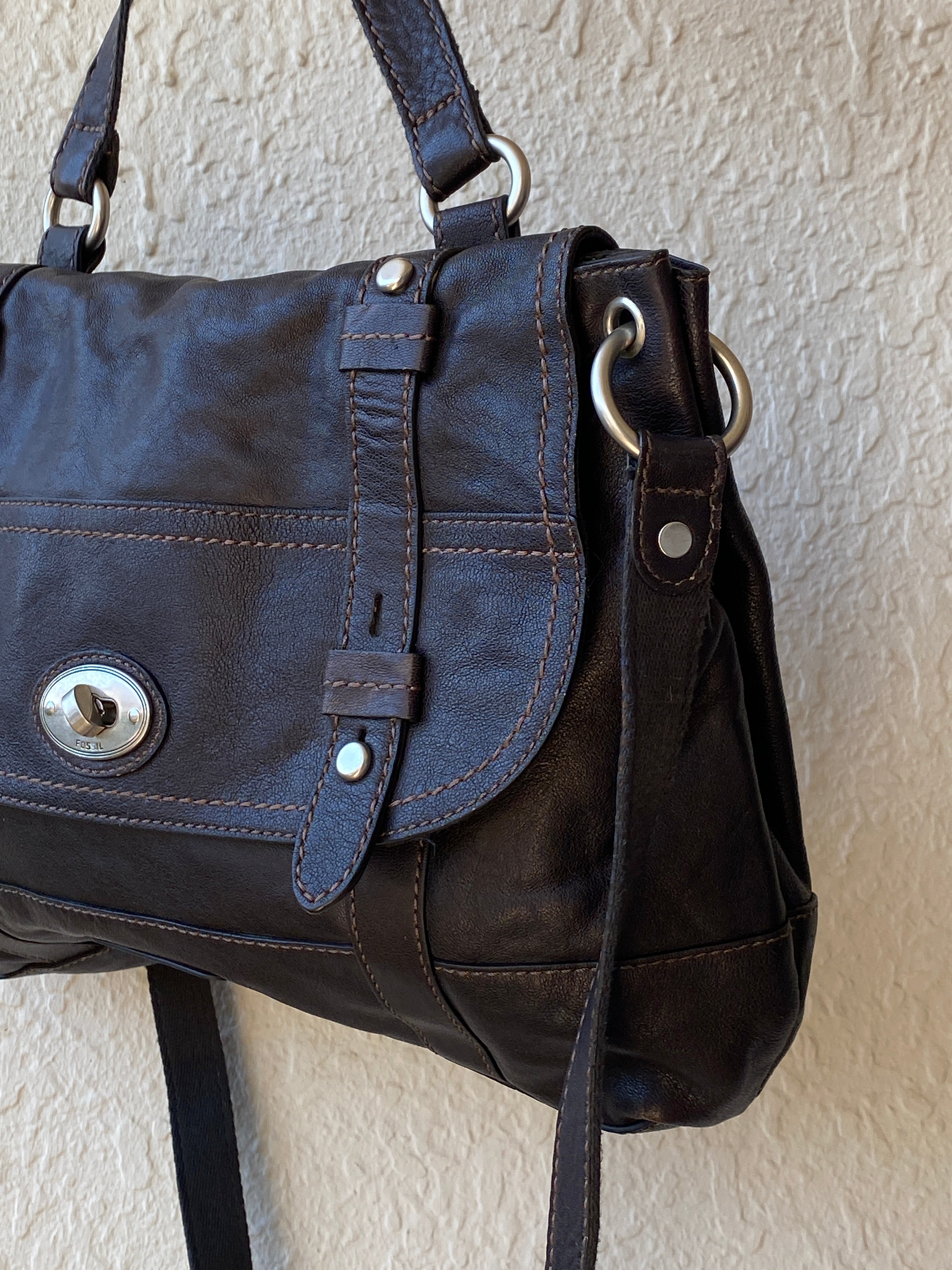 Vintage Y2K Fossil Long Live Vintage Black Distressed Leather Convertible Satchel Crossbody Bag