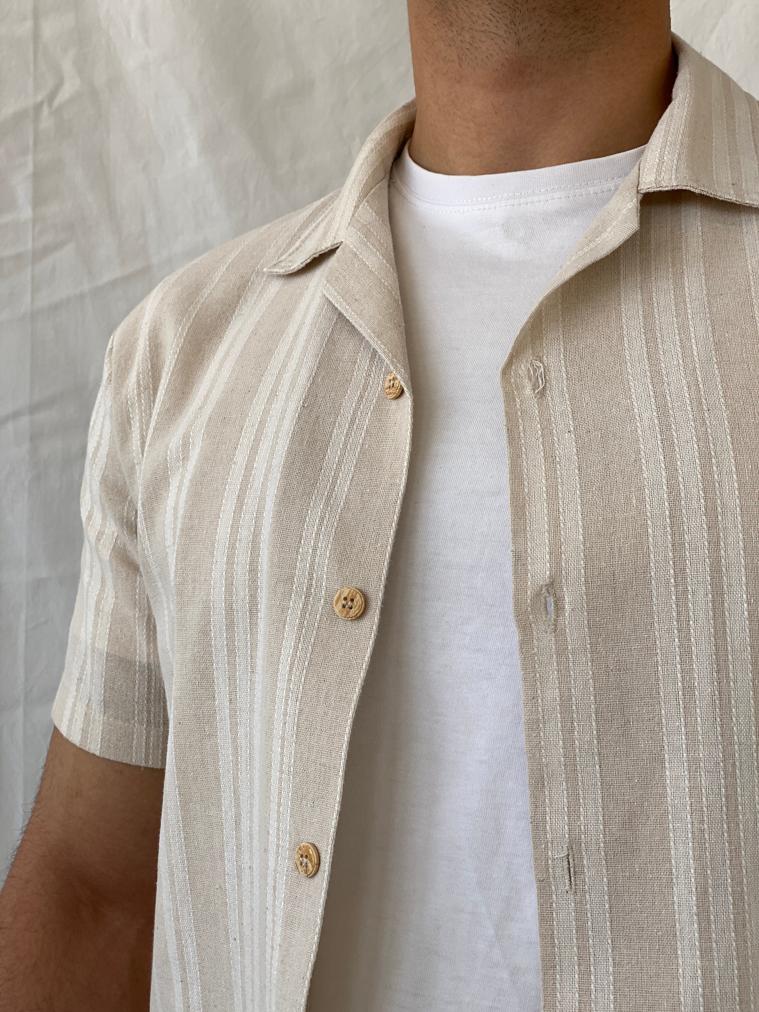 Kana Maru Striped Beige Short Sleeve Button Up Men’s Shirt - M