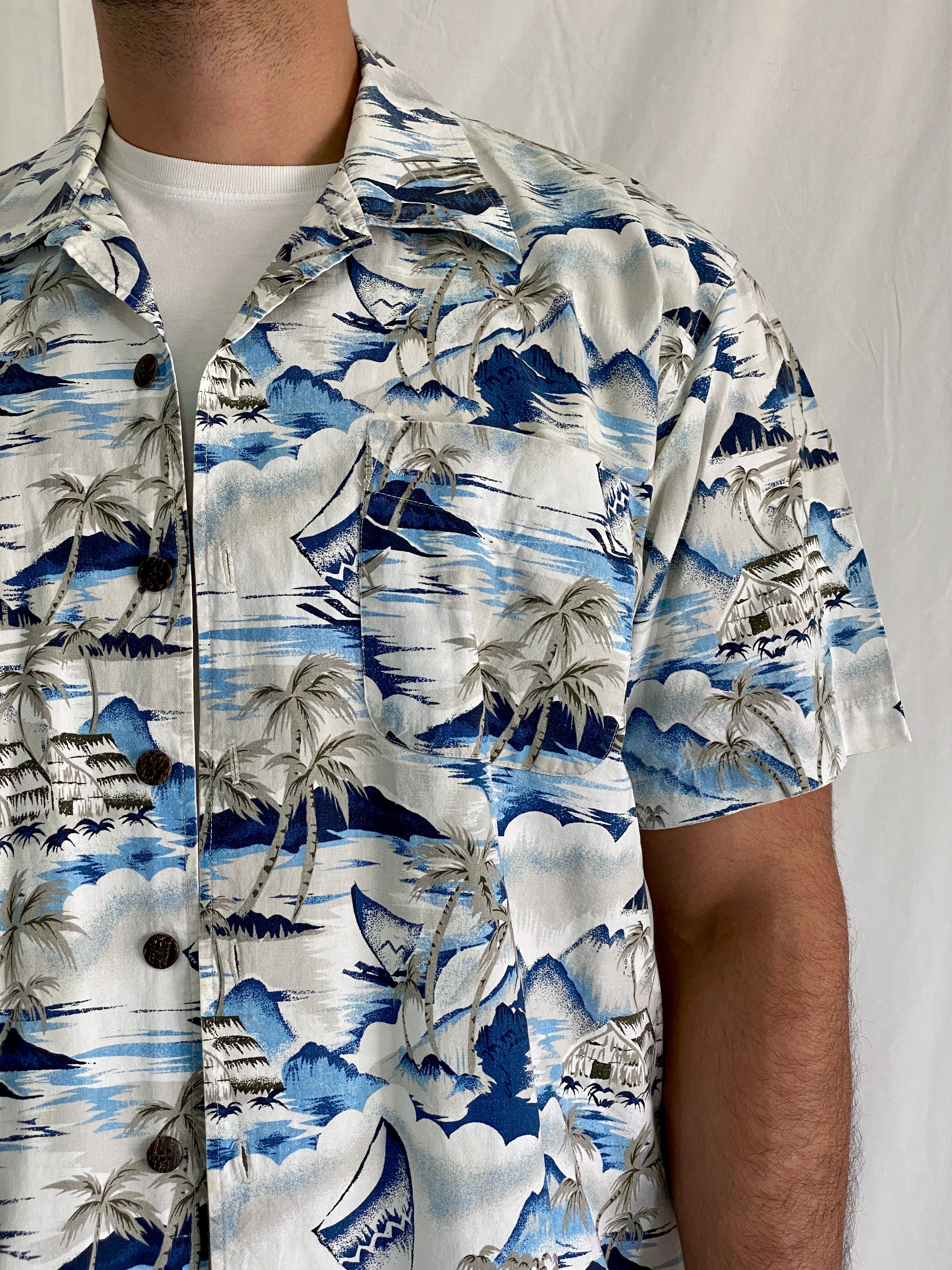 Vintage CHEROKEE Cotton Tropical Blue Island Men’s Hawaiian Shirt - L