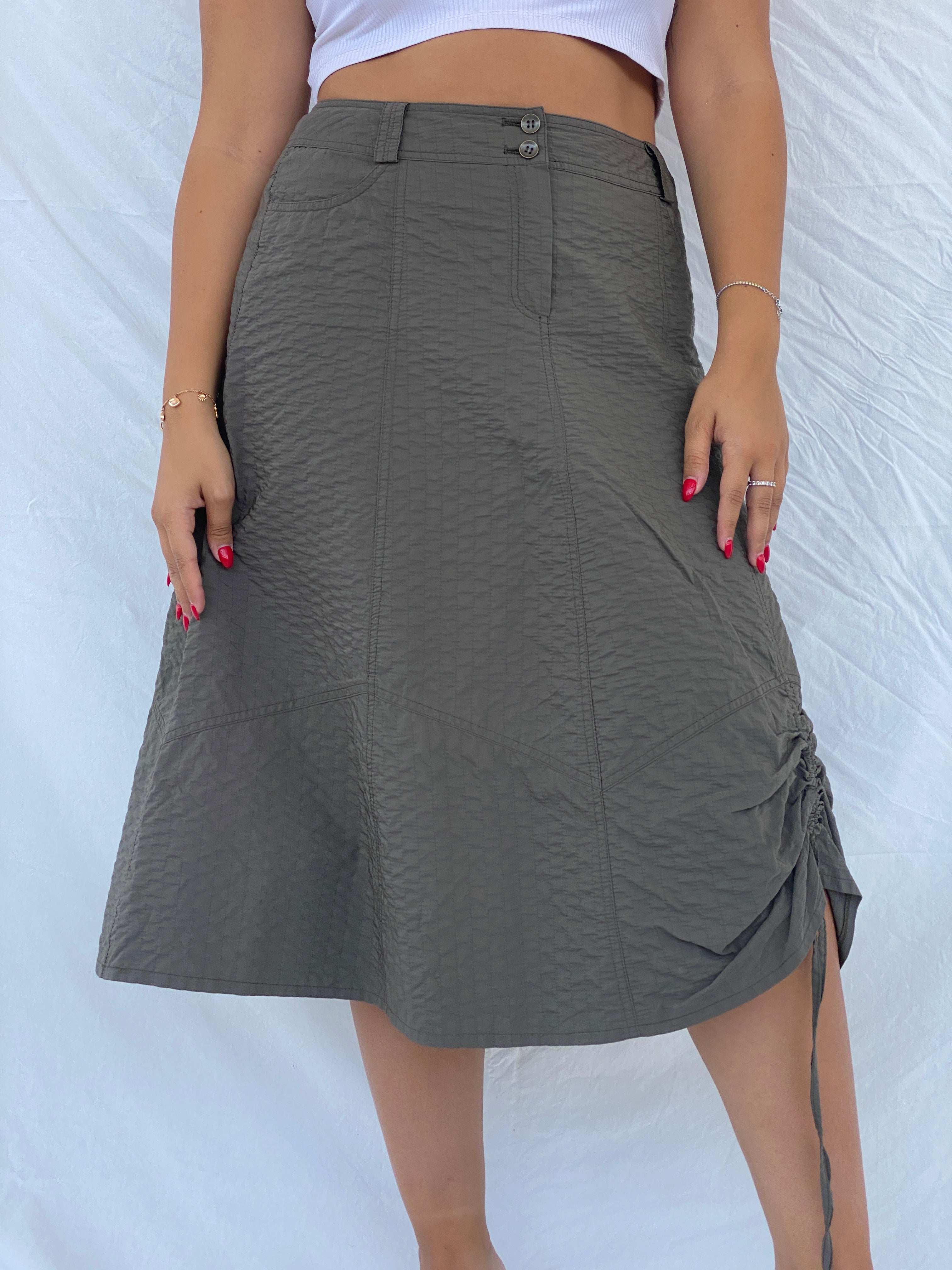 Vintage 90s Gelco Olive Green Midi Skirt - L - Balagan Vintage Midi Skirt 00s, 90s, cargo skirt, Dina, floral skirt, midi skirt, NEW IN