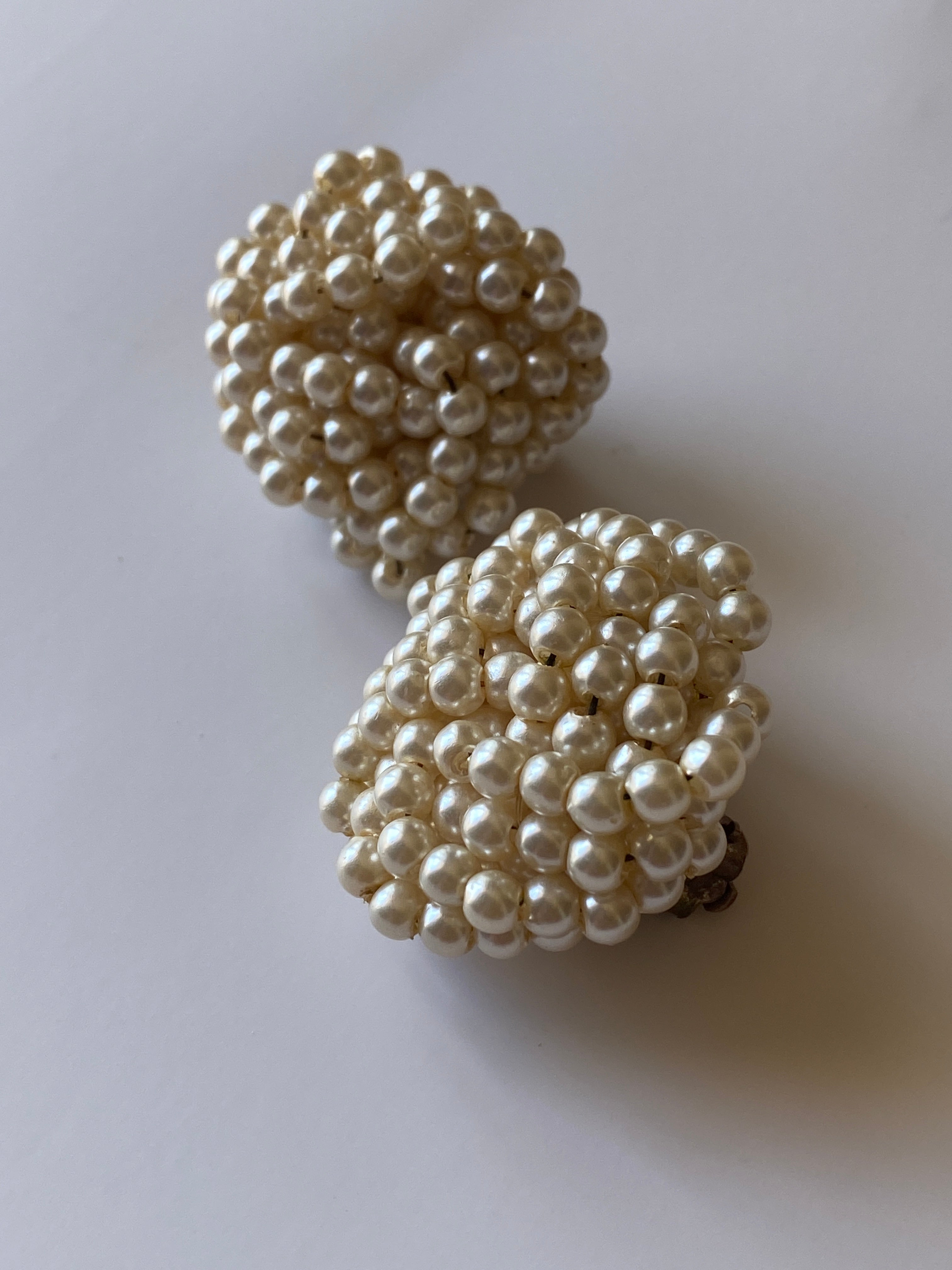 Vintage 1950s–1960s Faux Pearl Heart Cluster Clip-On Earrings