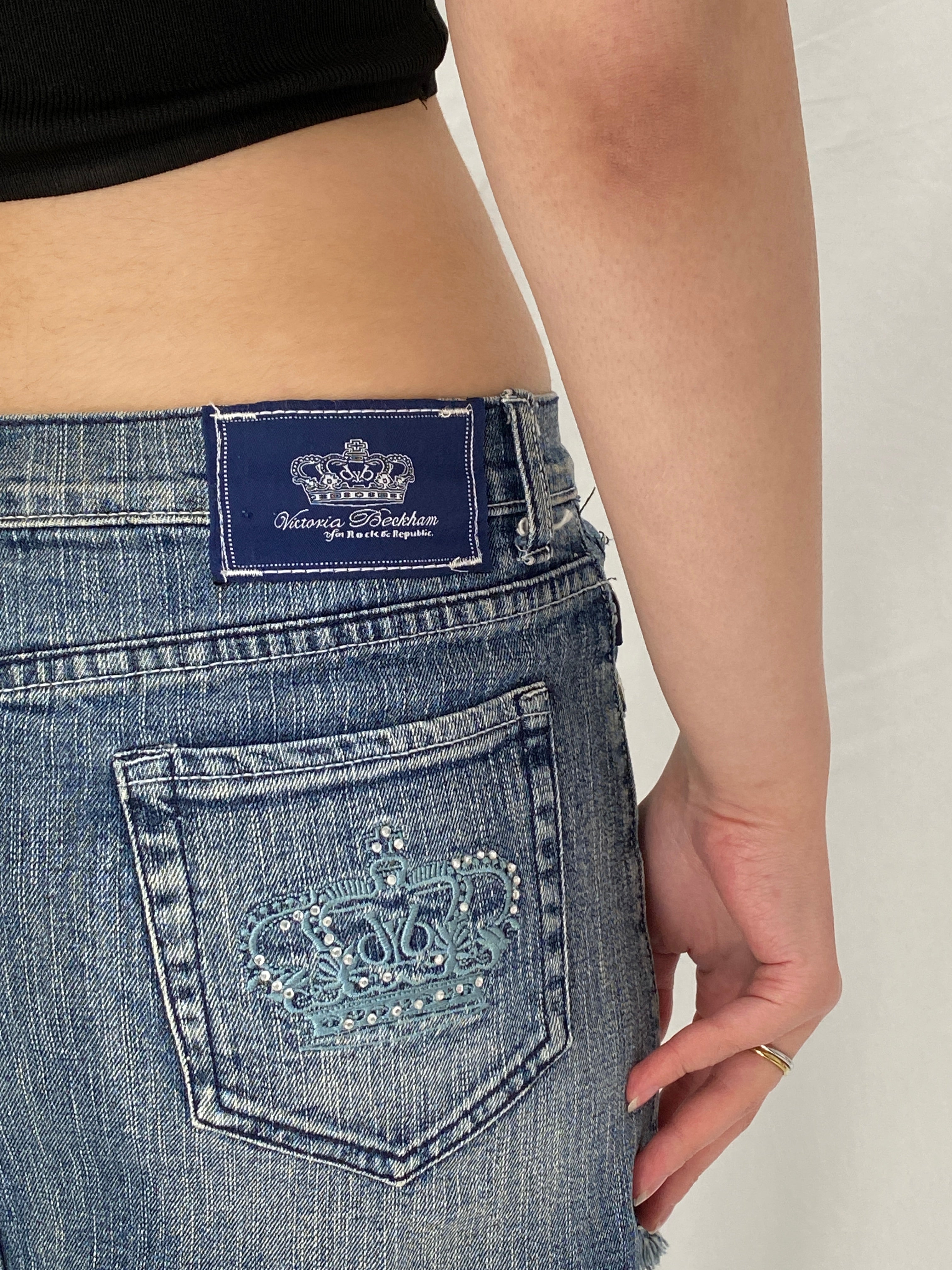 Y2K Rock & Republic Victoria Beckham Low Rise Denim Mini Skirt with Embroidered Crown - M