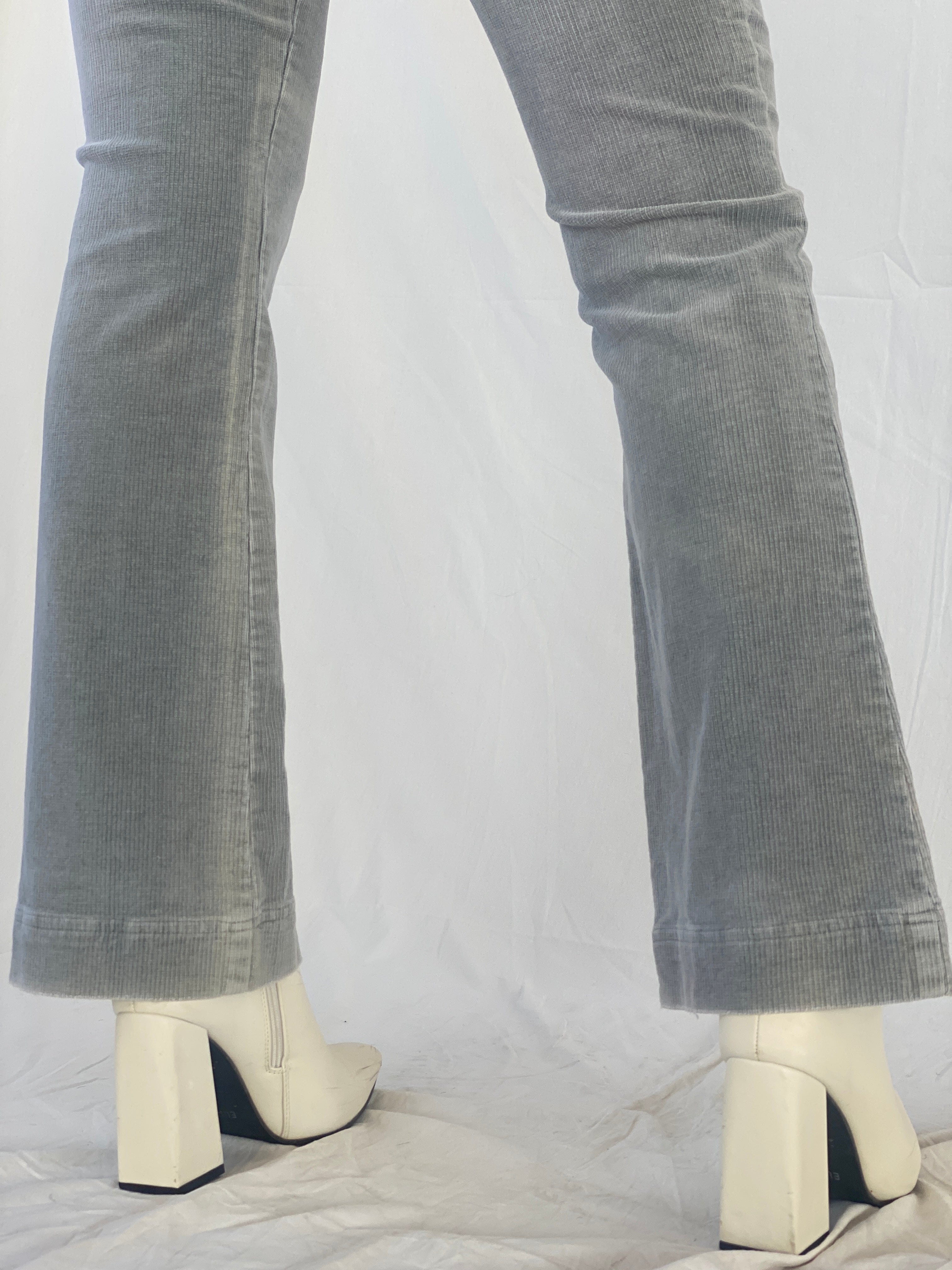 00s Element Gray Mid-Rise Women’s Corduroy Flared Pants - 40EUR