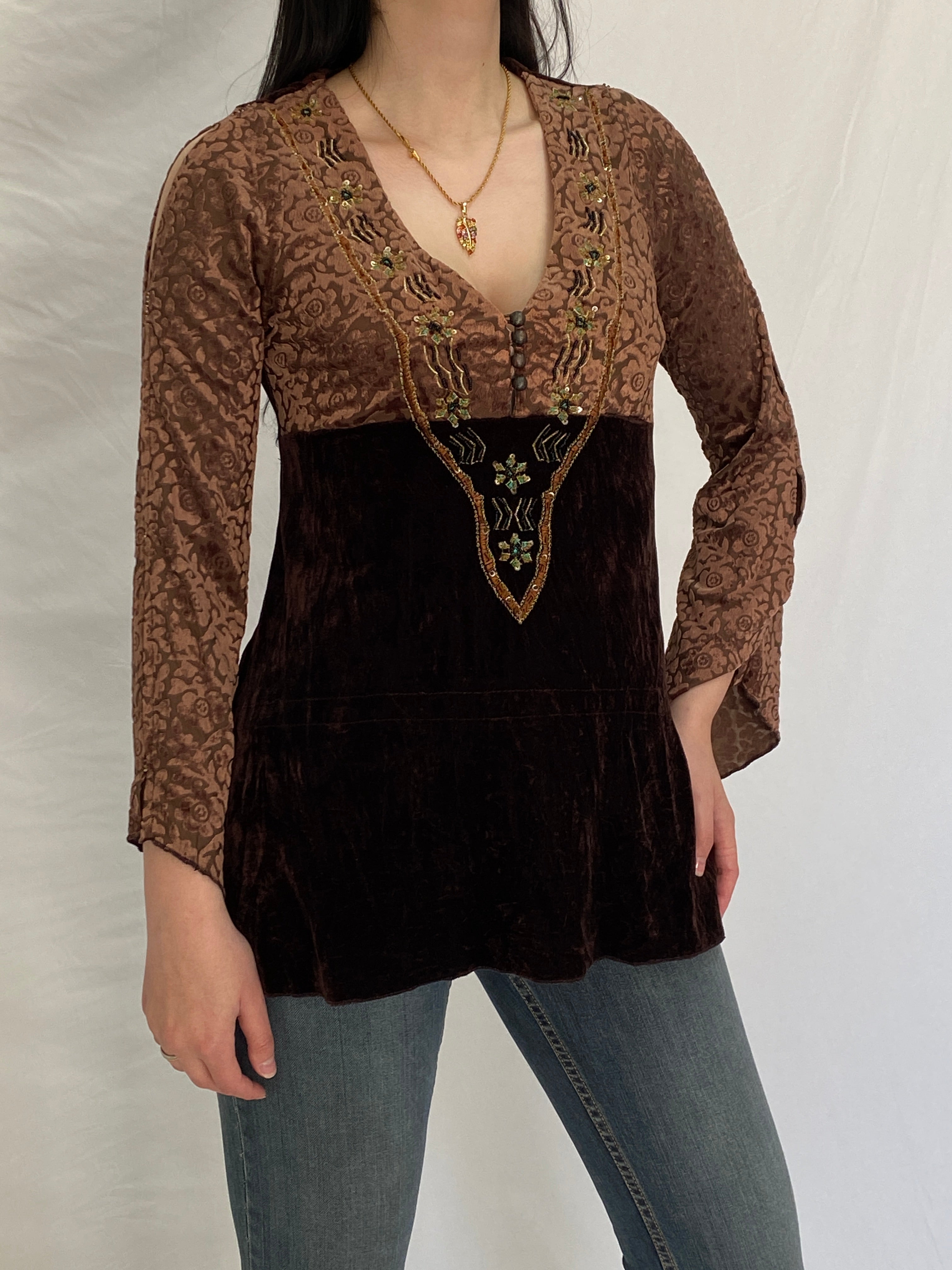 Vintage Y2K Xcepsion Brown Velvet Lace Boho Top with Bell Sleeves - M