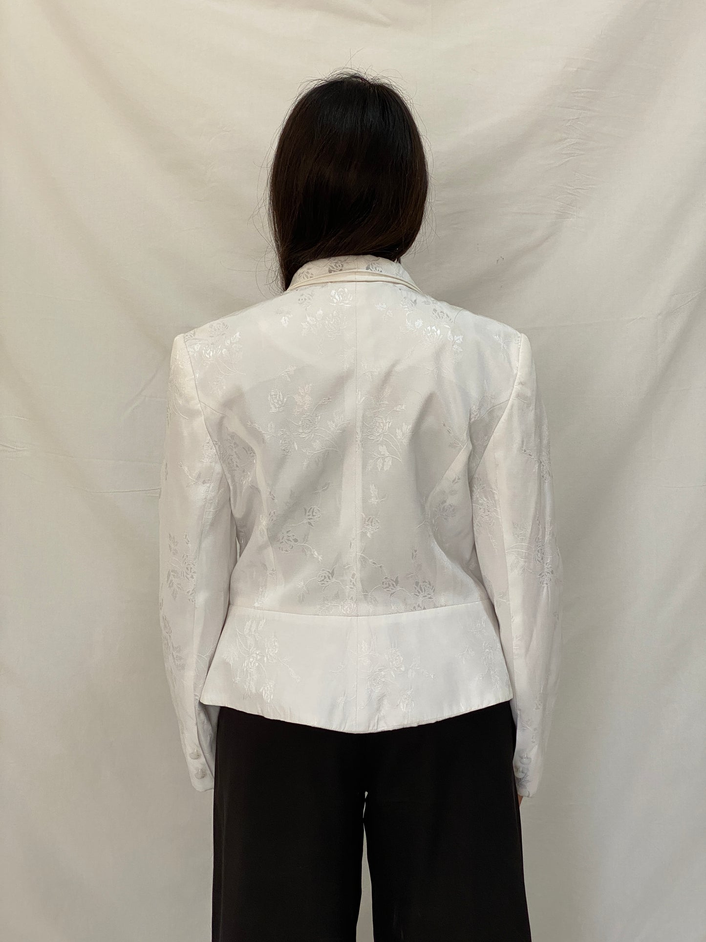 Vintage Allíson-ché Paris White Floral Satin Blazer Bridalcore Statement Jacket - L