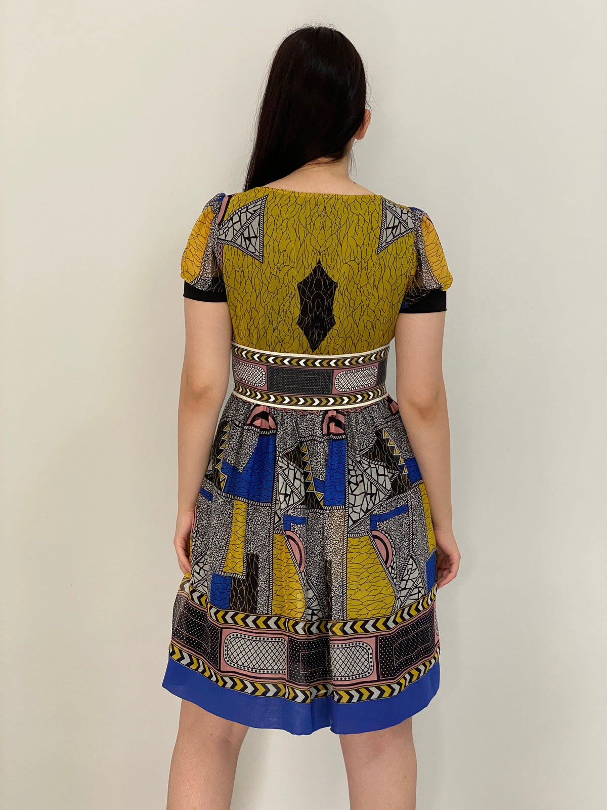 Y2K Whimsical Vini Kawen Mustard Geometric Embellished Dress – M