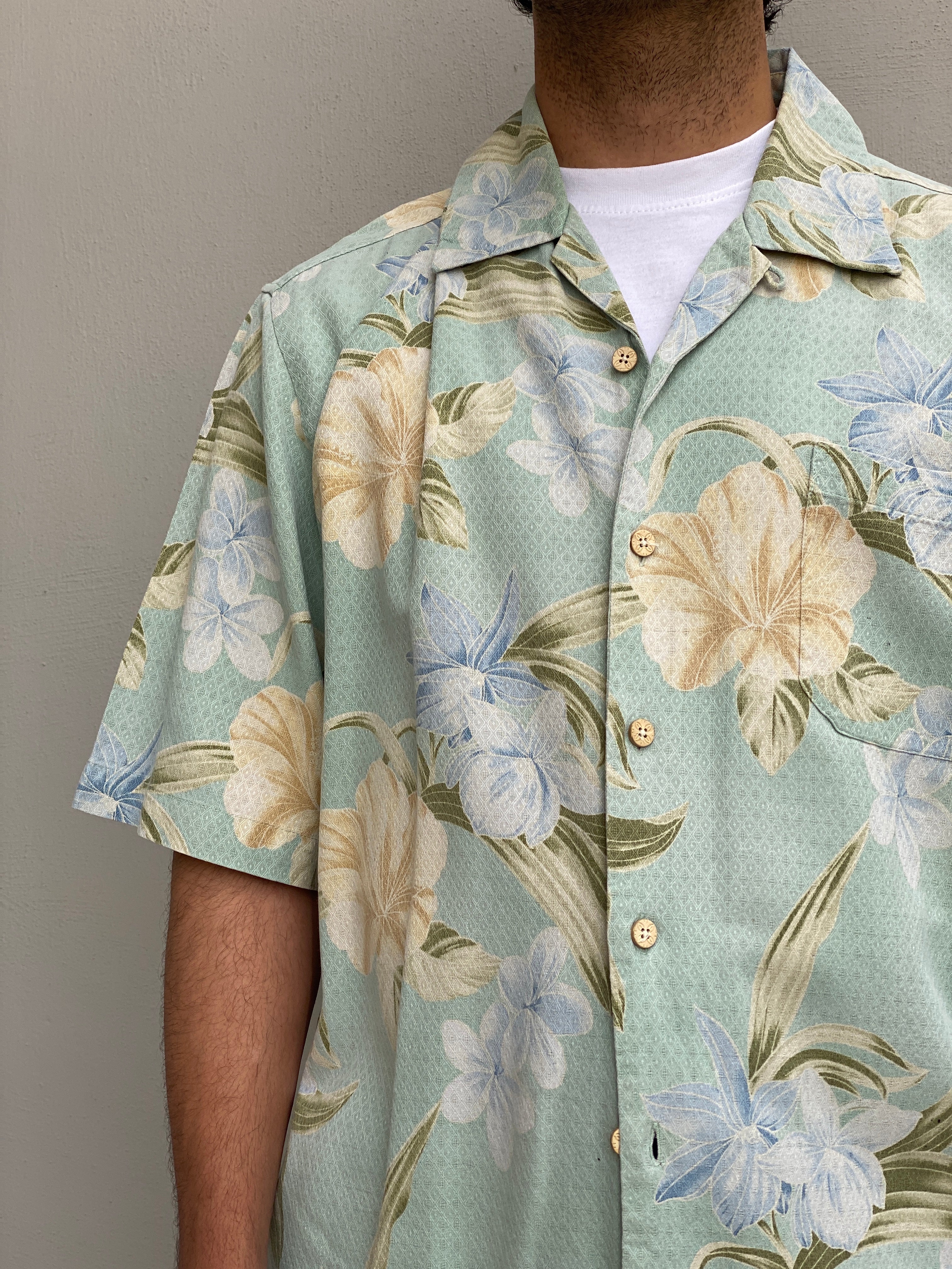 Vintage 90s Jamaica Jaxx Silk Hawaiian Shirt Mint Green Floral Tropical Resort Button Up - L