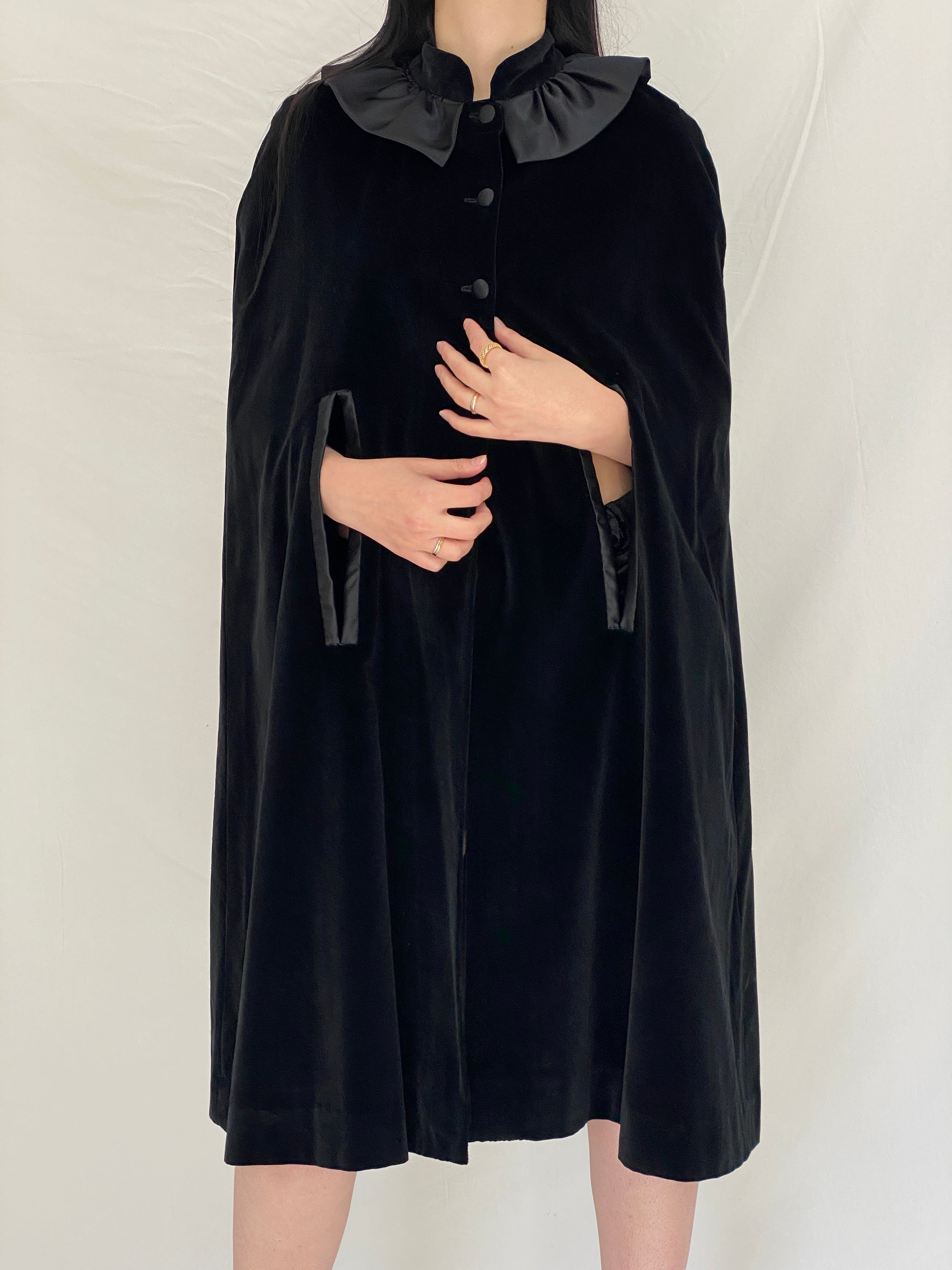Vintage Black Velvet Cape with Satin Statement Collar - Gothic Elegance Evening Outerwear
