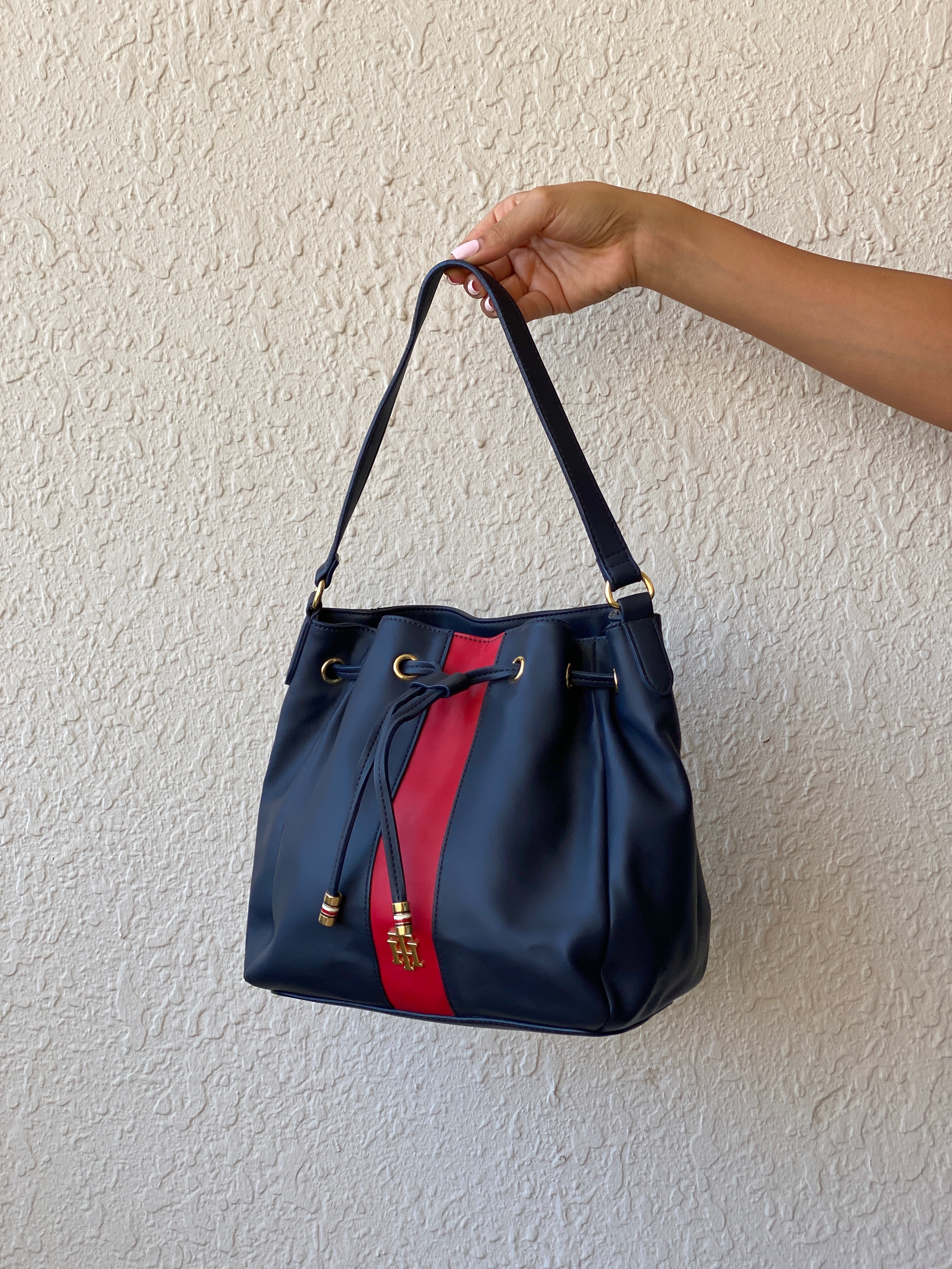 Tommy Hilfiger Navy Blue & Red Drawstring Bucket Shoulder Bag