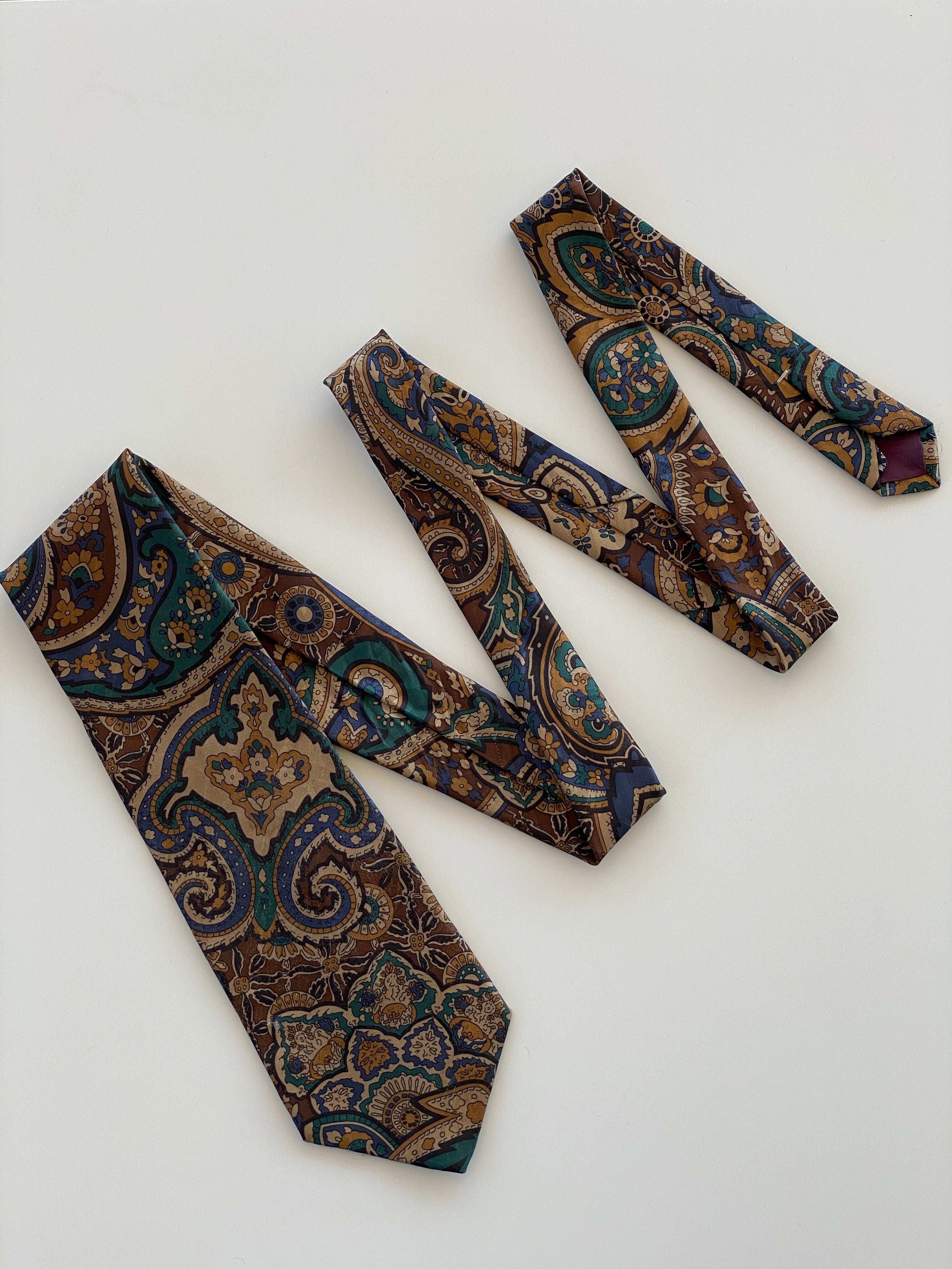 Vintage Manhattan Floral Tie - Balagan Vintage Ties 90s, NEW IN, print, printed tie, tie, ties, vintage, vintage tie