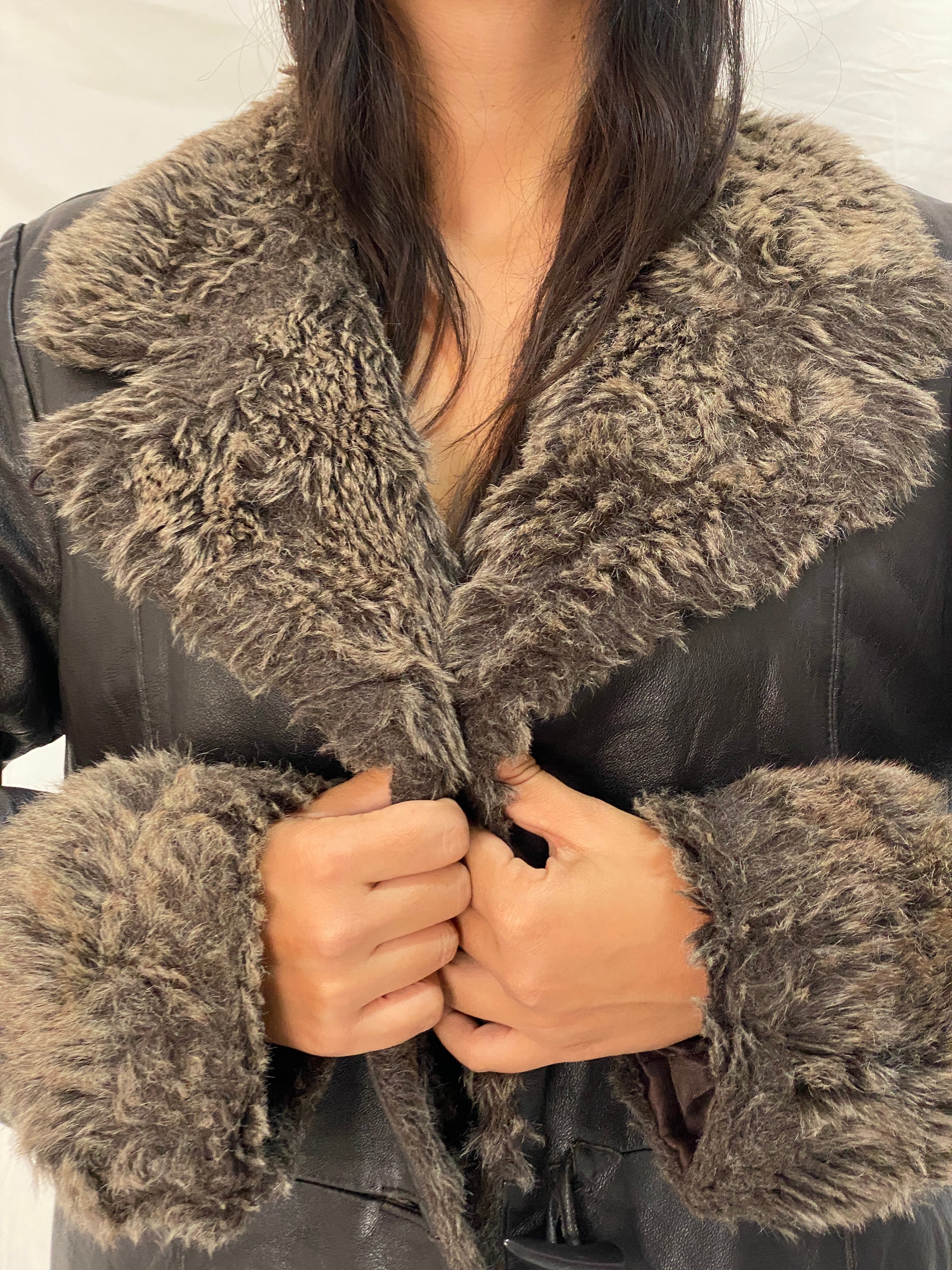 Vintage Genuine Leather Coat with Faux Fur Collar & Cuffs 70s Style Shearling Lined Brown Jacket - XL