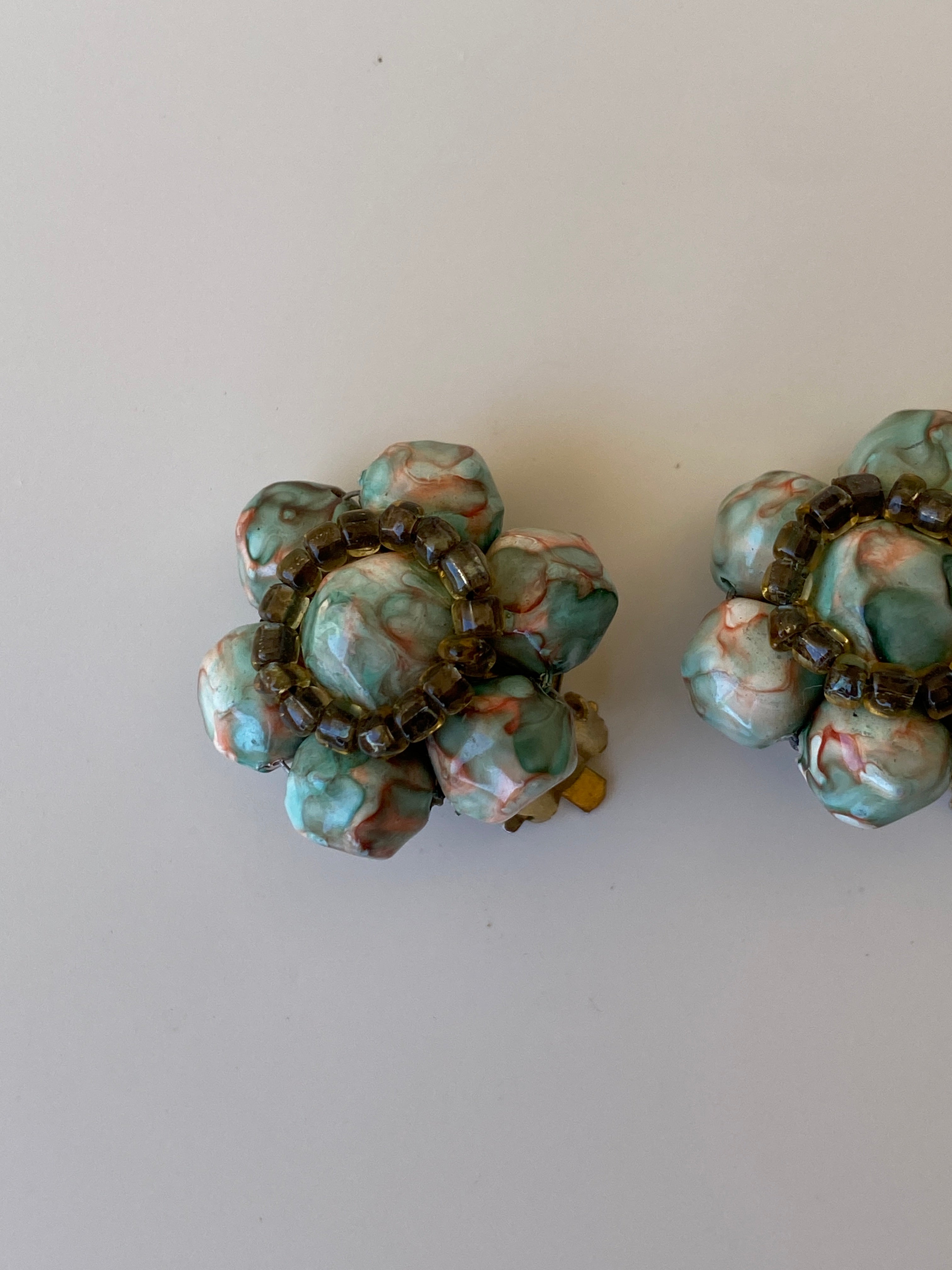 Vintage 1950s Pastel Beaded Floral Clip-On Earrings Turquoise Marble Lucite Cluster Statement Earrings
