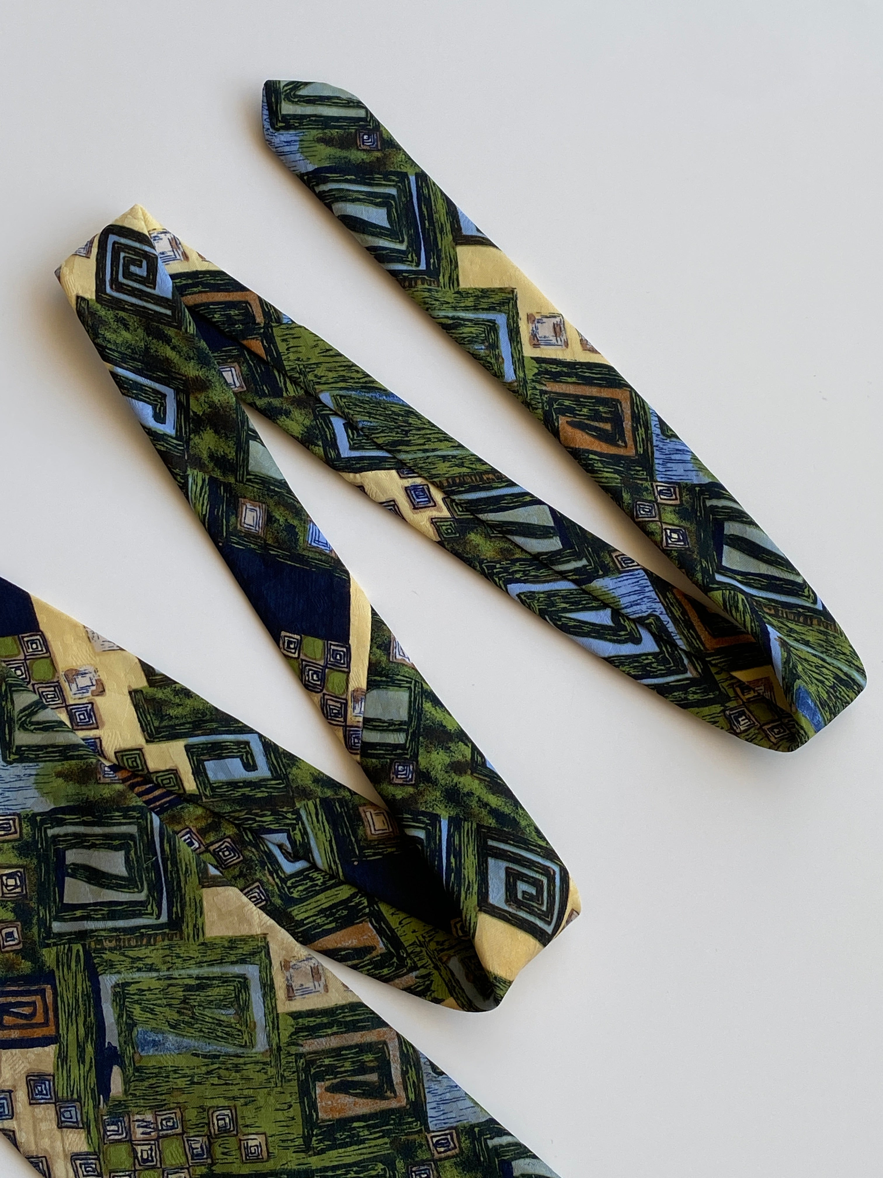 Vintage 90s T Fashion Green Navy Geometric Abstract Wide Necktie