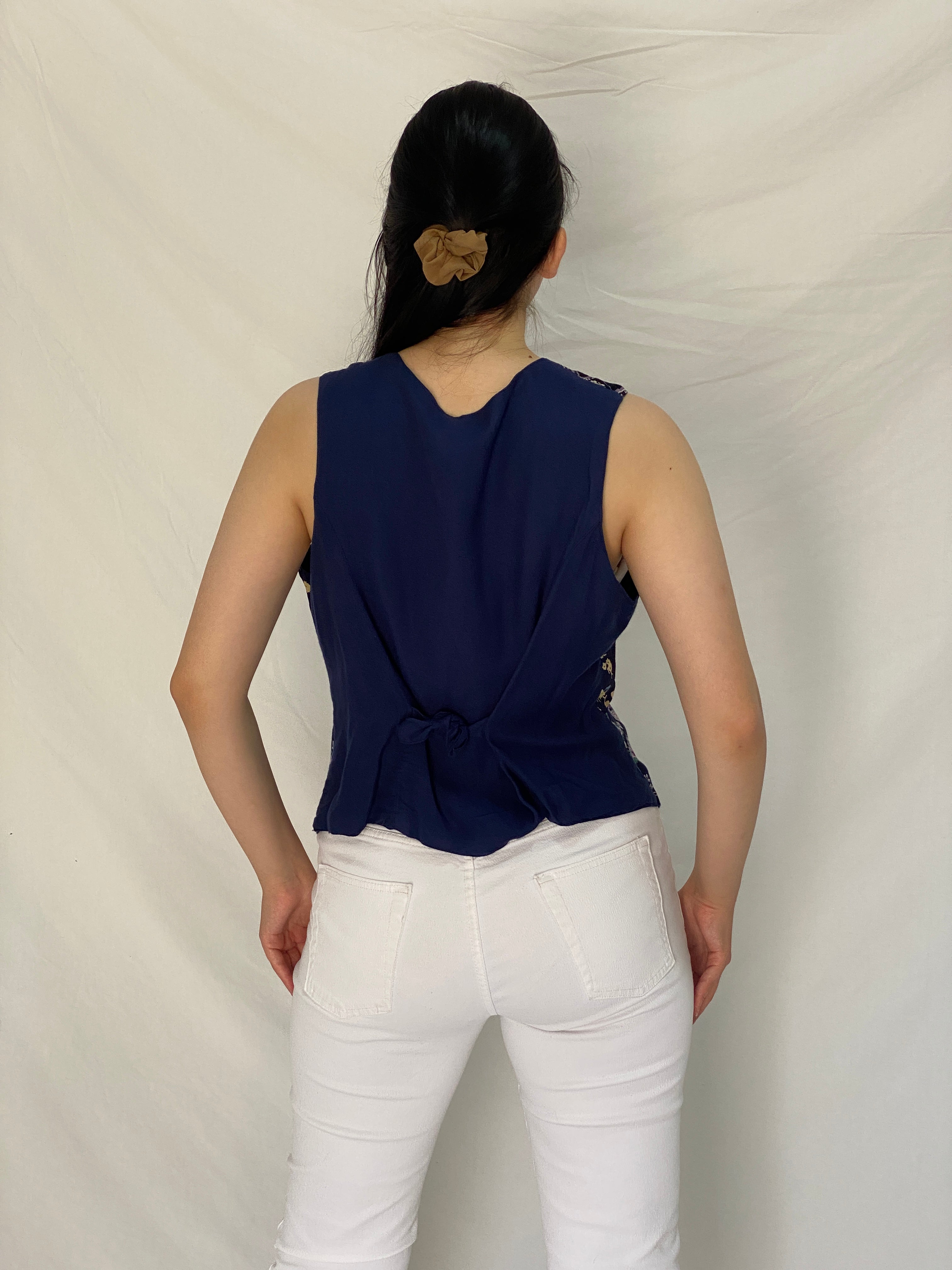 Vintage 90s Amanda Smith Navy Floral Patchwork Rayon Vest – L