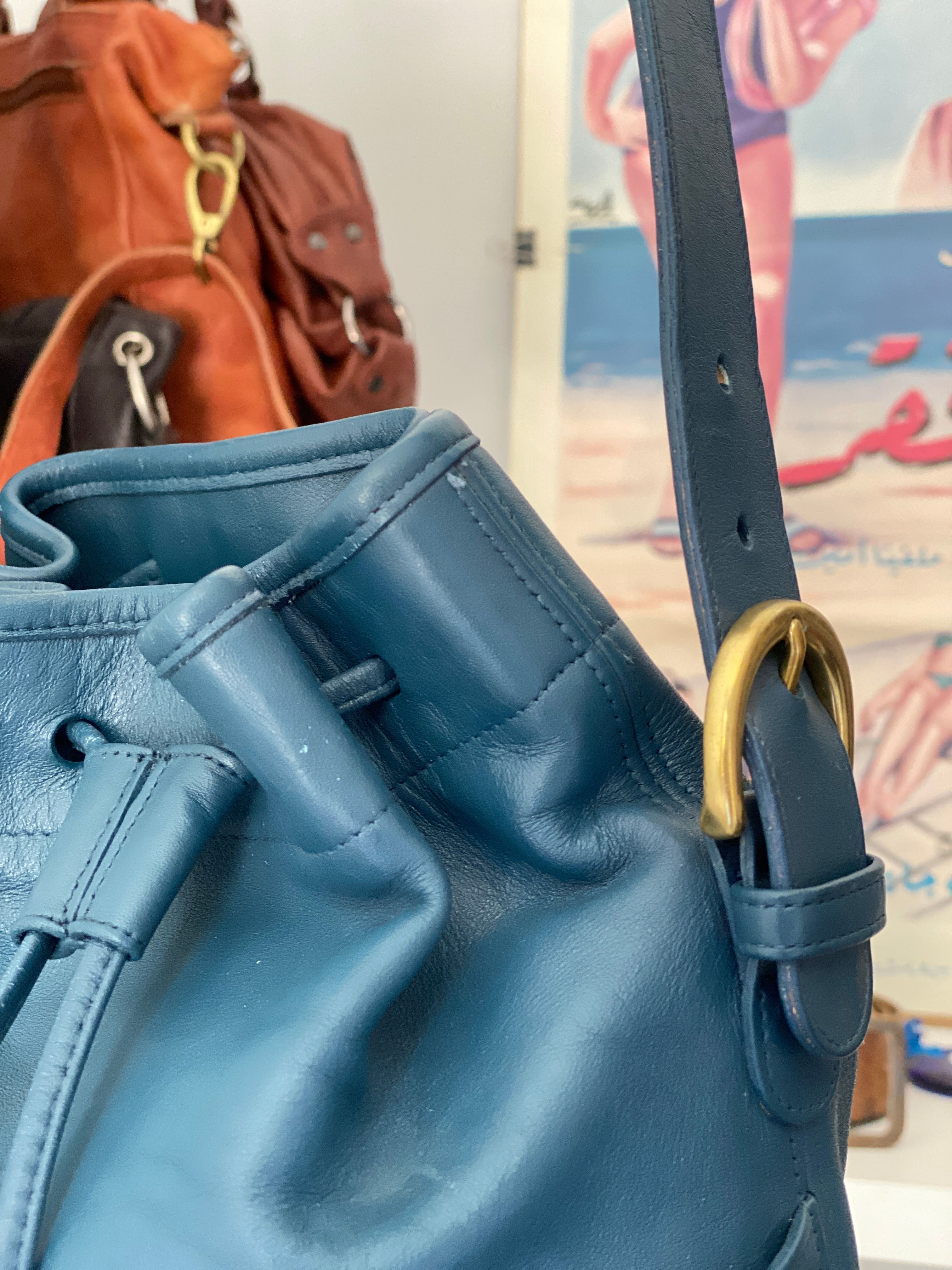 Vintage 1995 Coach Thompson 4151 Navy Blue Glovetanned Leather Drawstring Bucket Shoulder Bag