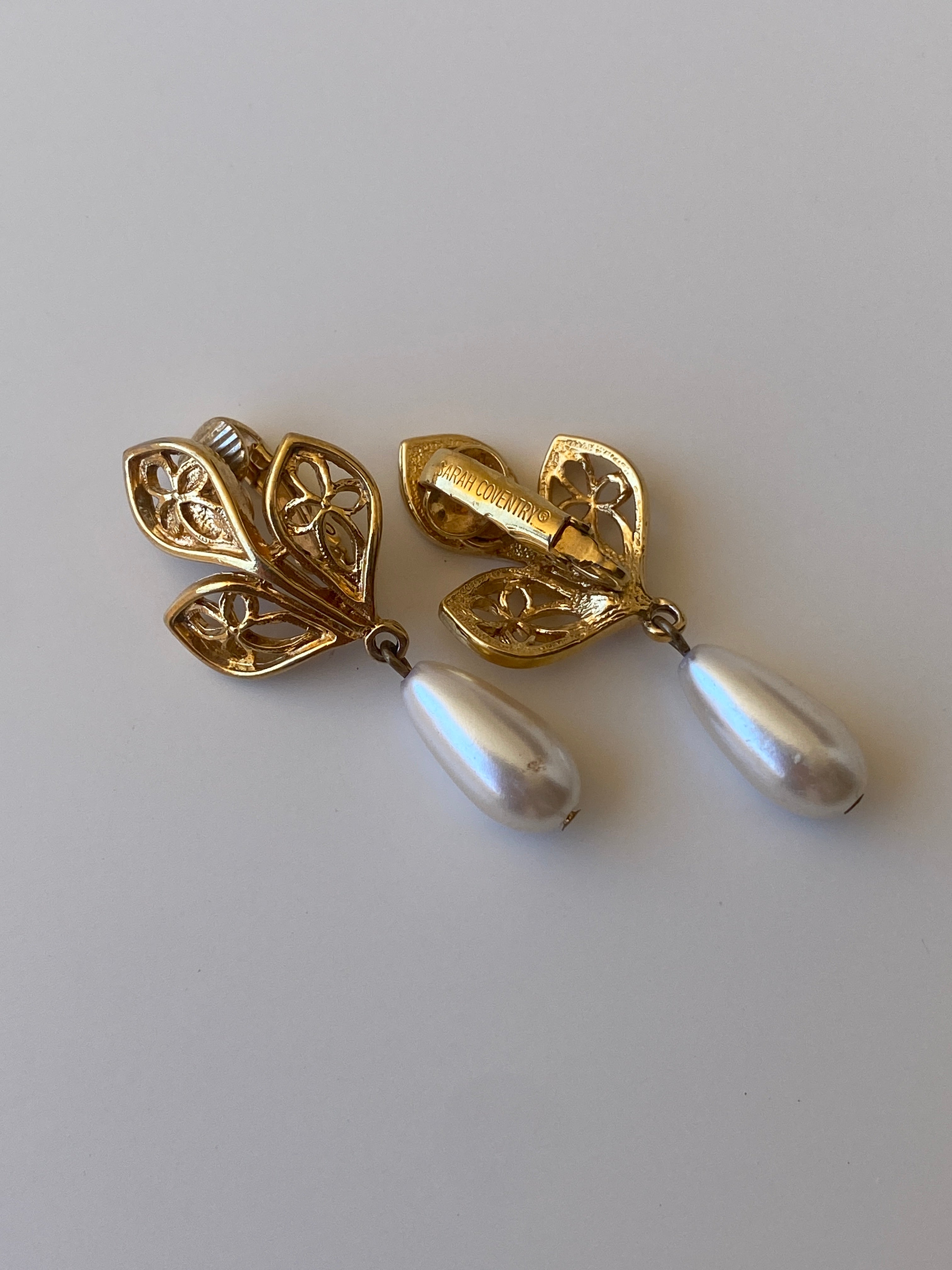 Vintage Sarah Coventry Faux Pearl Drop Clip-On Earrings Gold Tone Floral Filigree