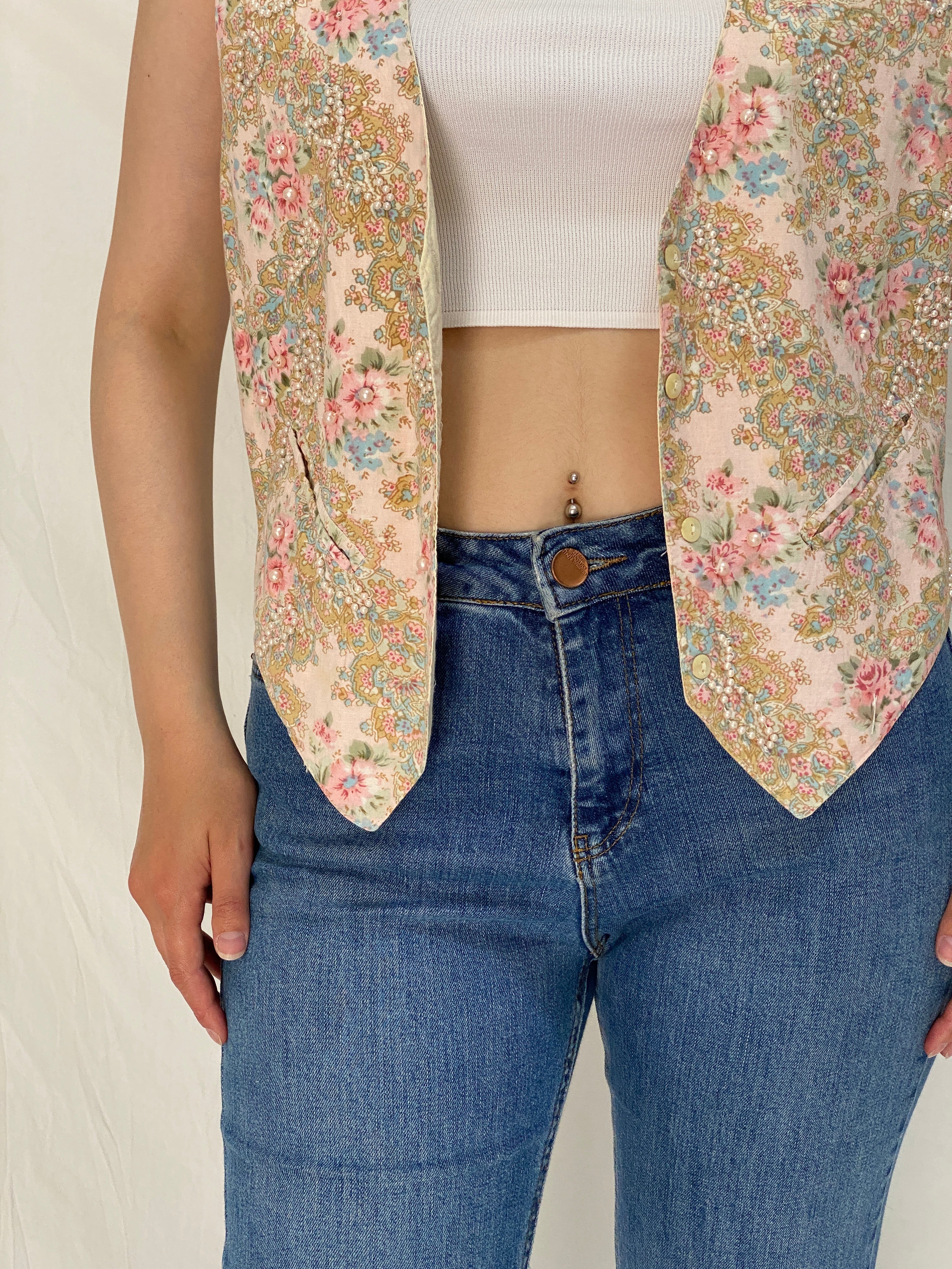 Vintage Fashion Passport Floral Cotton Beaded Vest – M