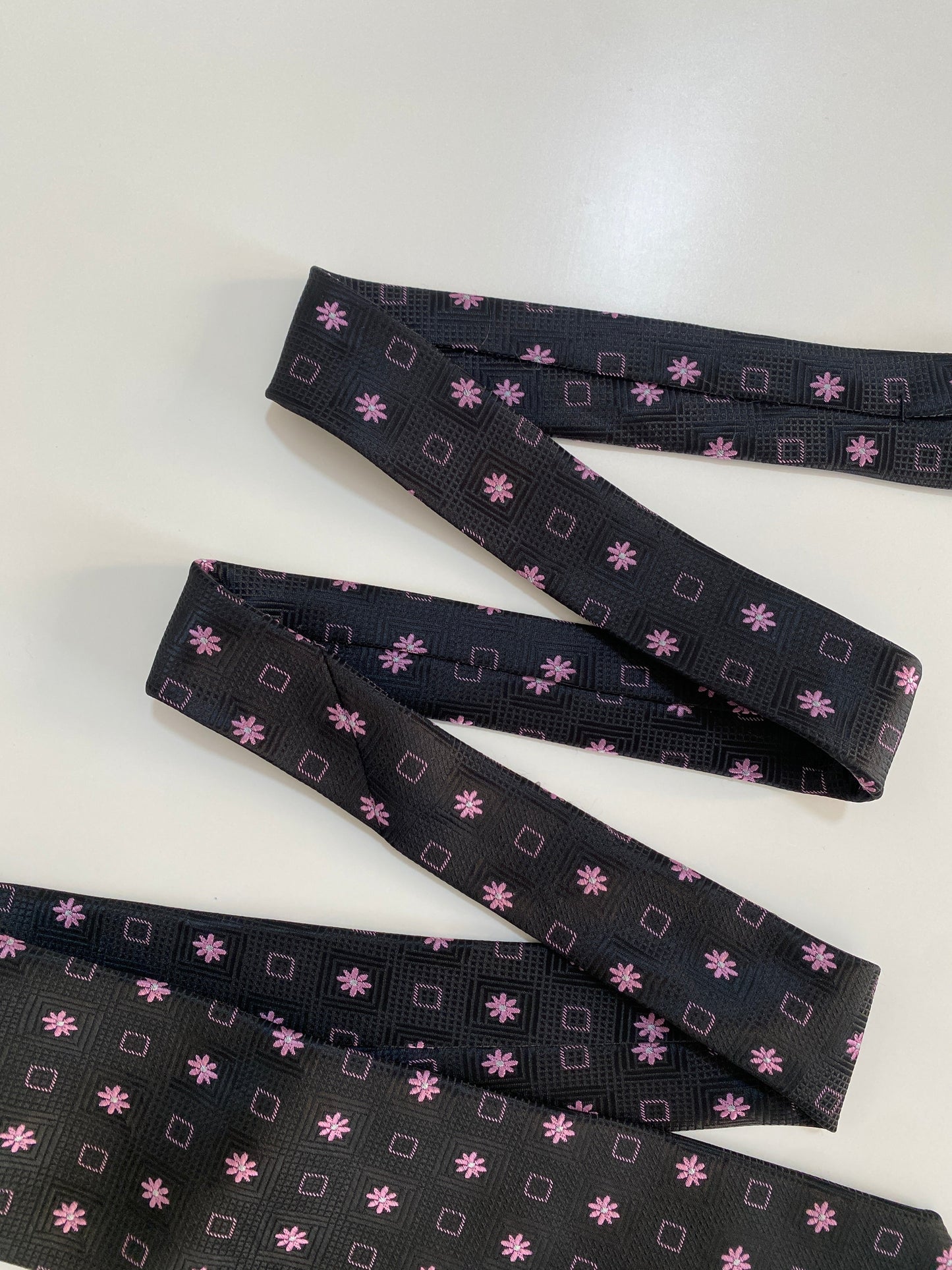 Vintage Silk Land Black with Pink Floral Geometric Pattern Tie