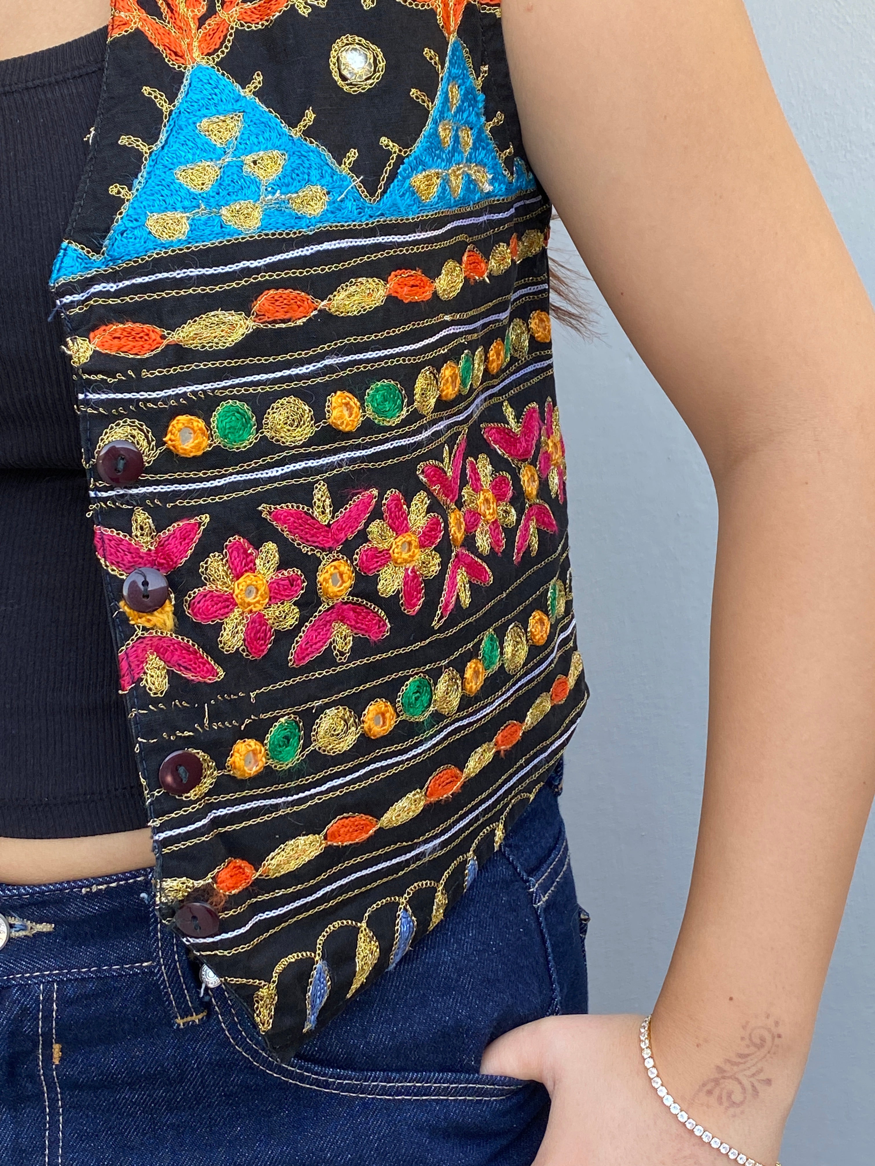Vintage 90s Strike A Pose Black Embroidered Cotton Boho Festival Vest - S