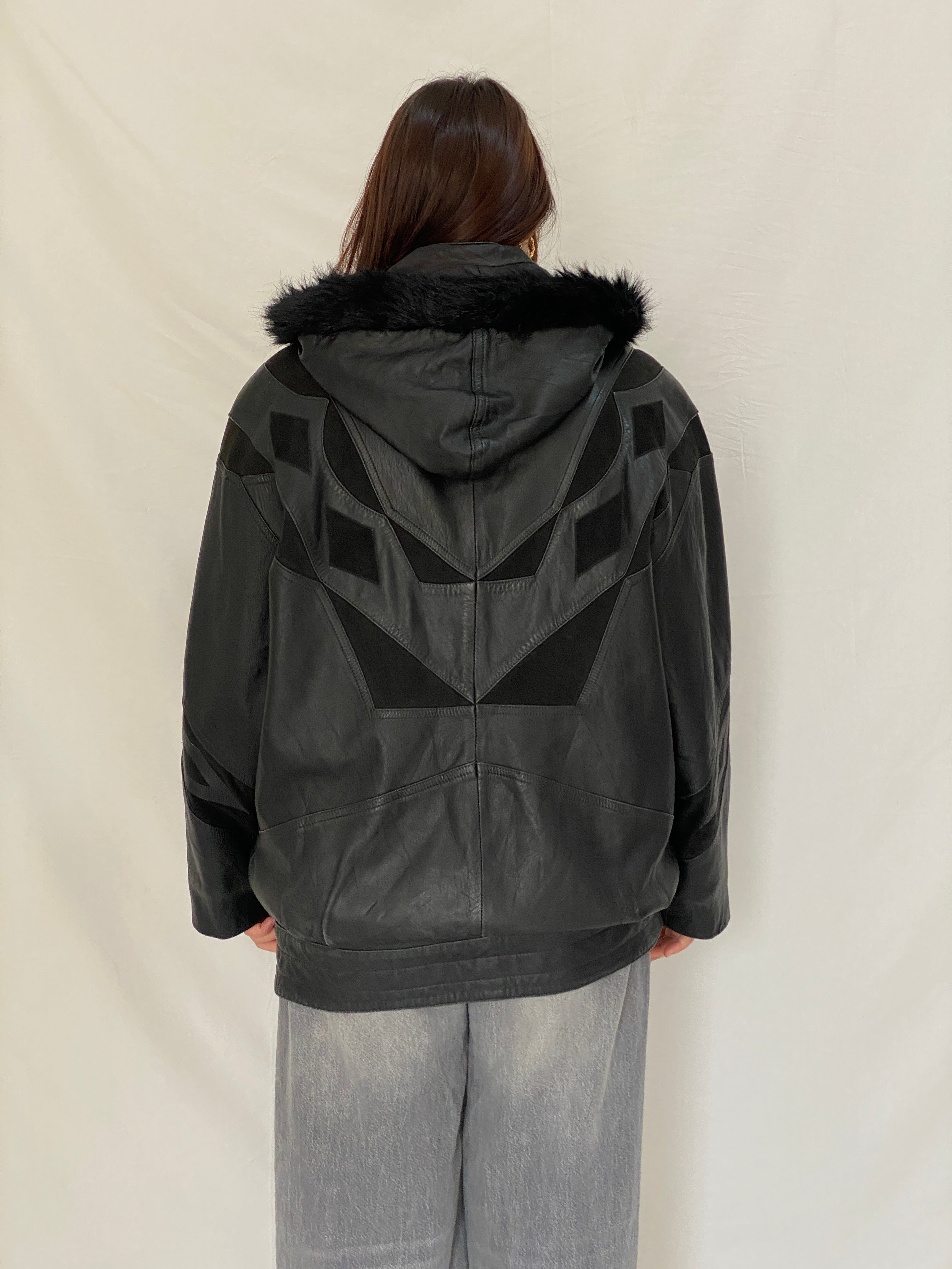 Vintage Black Leather Hooded Jacket with Suede Panels & Faux Fur Trim 90s Italian Style Bomber - L