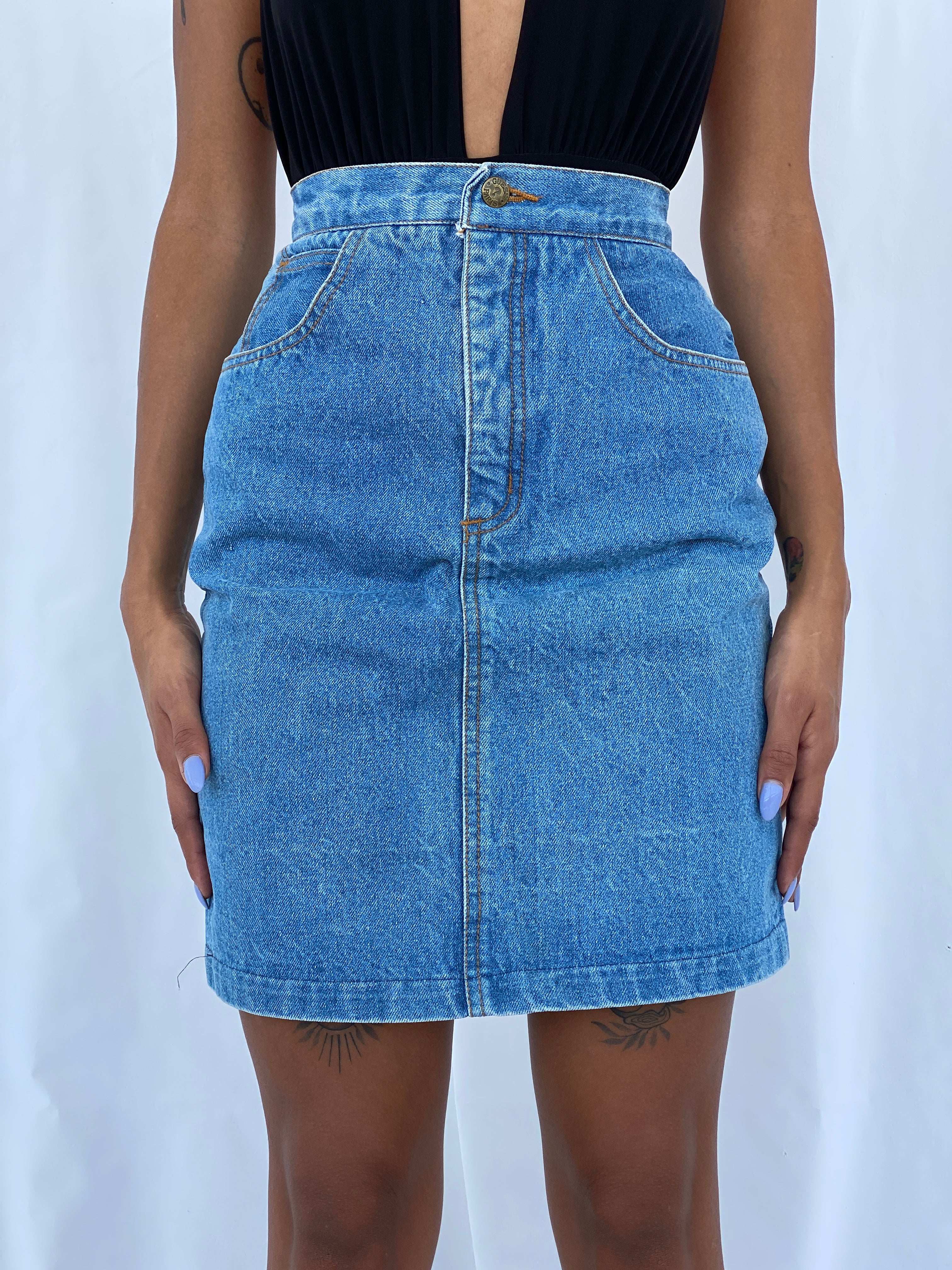 Vintage 80s/90s Guess Paris Denim Skirt - Balagan Vintage Mini Skirt 90s, mini denim skirt, mini skirt, NEW IN, summer, Tojan