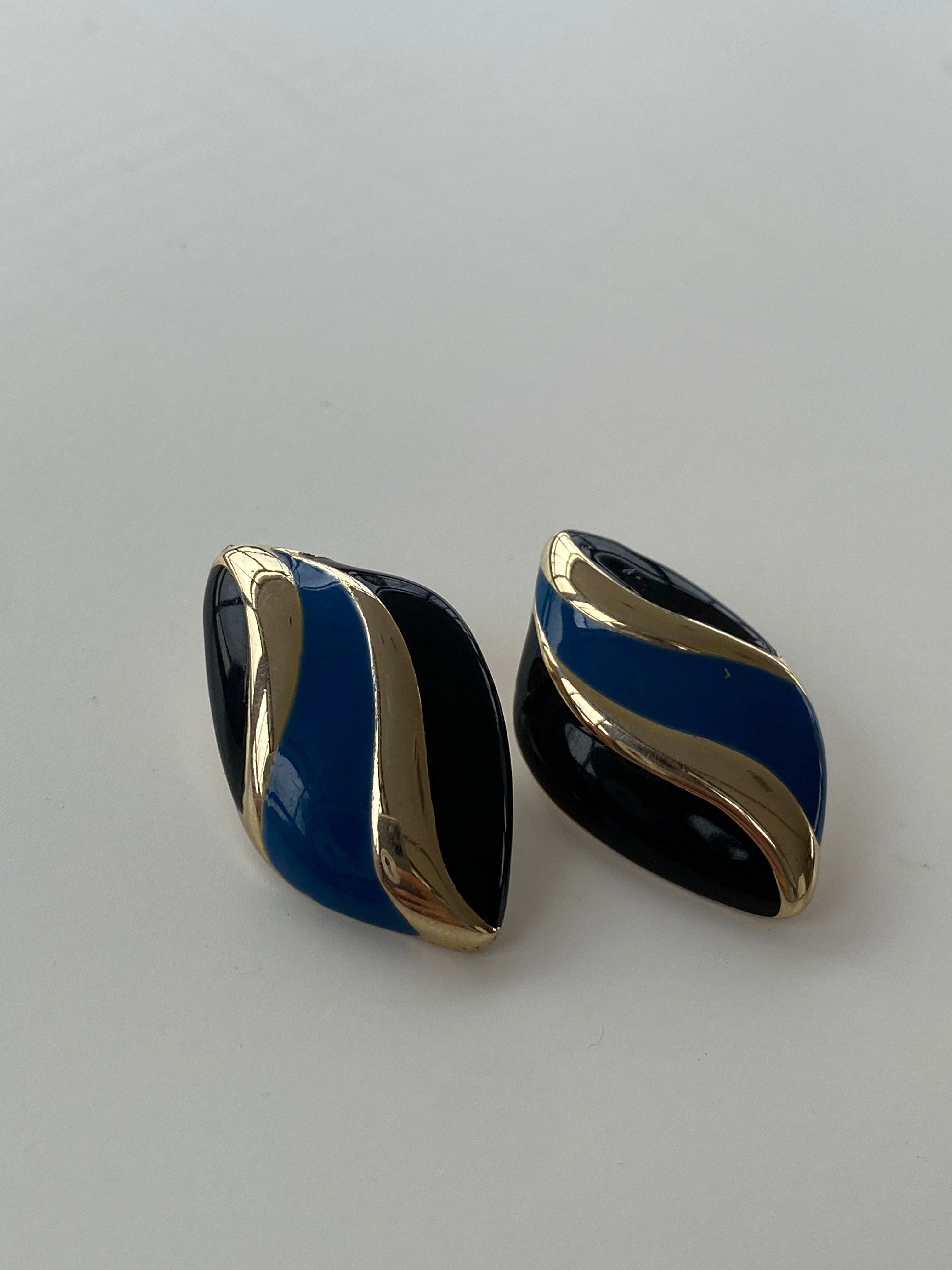 Elegant Vintage Gold, Black and Blue Stud Earrings - Balagan Vintage Earrings Earrings, Y2K