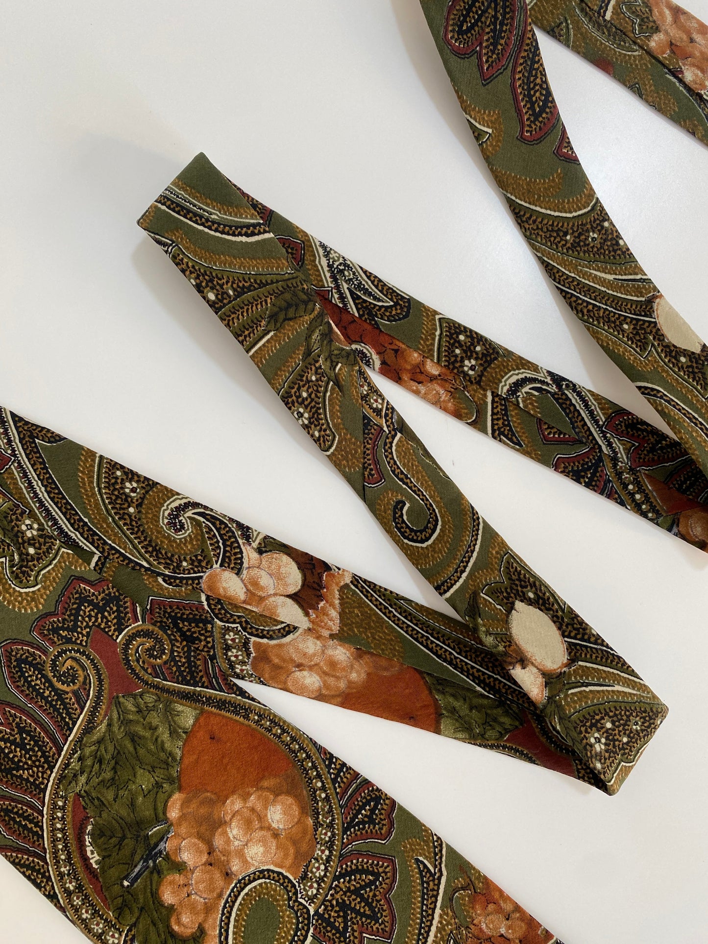Vintage Retro Statement Woodward Silk Tie - Olive Green Paisley & Grapes Print
