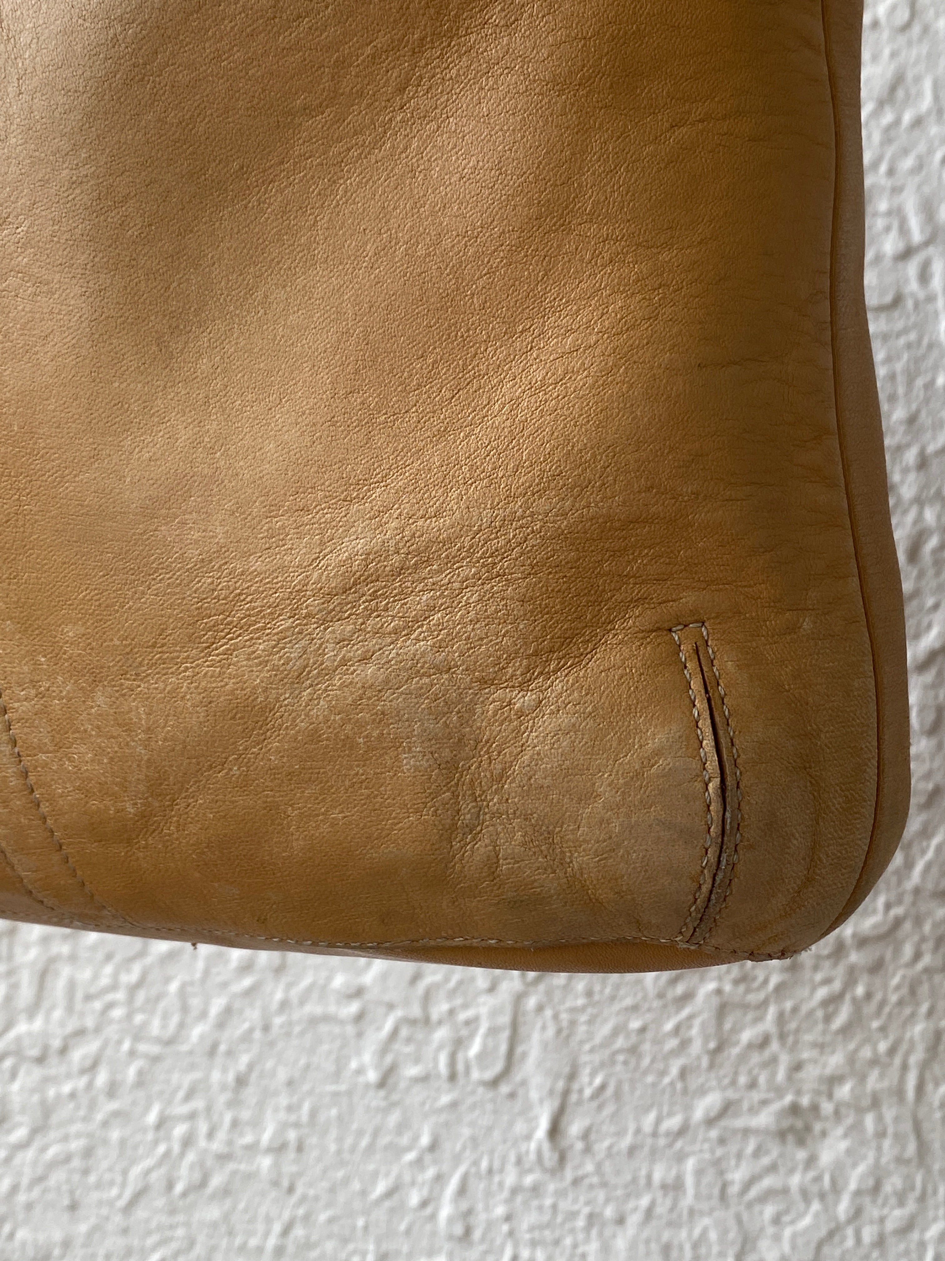 Vintage Coach Tan Leather Shoulder Bag Classic Hobo Style MS2-9326 Purse