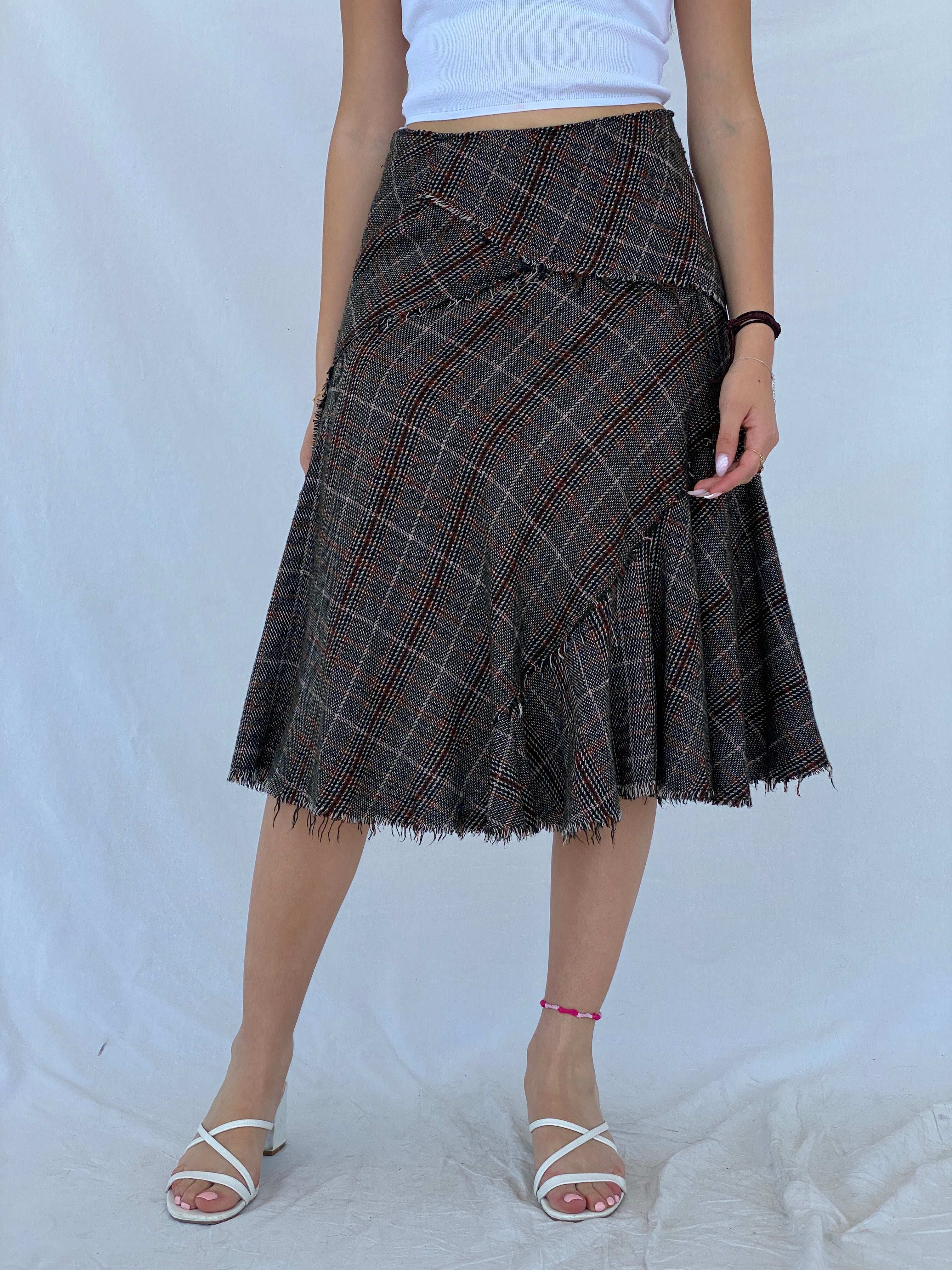 Vintage Handmade Asymmetric Plaid Office Core Skirt - Balagan Vintage Midi Skirt 90s, Juana, midi skirt, NEW IN, Office core, plaid, plaid skirt