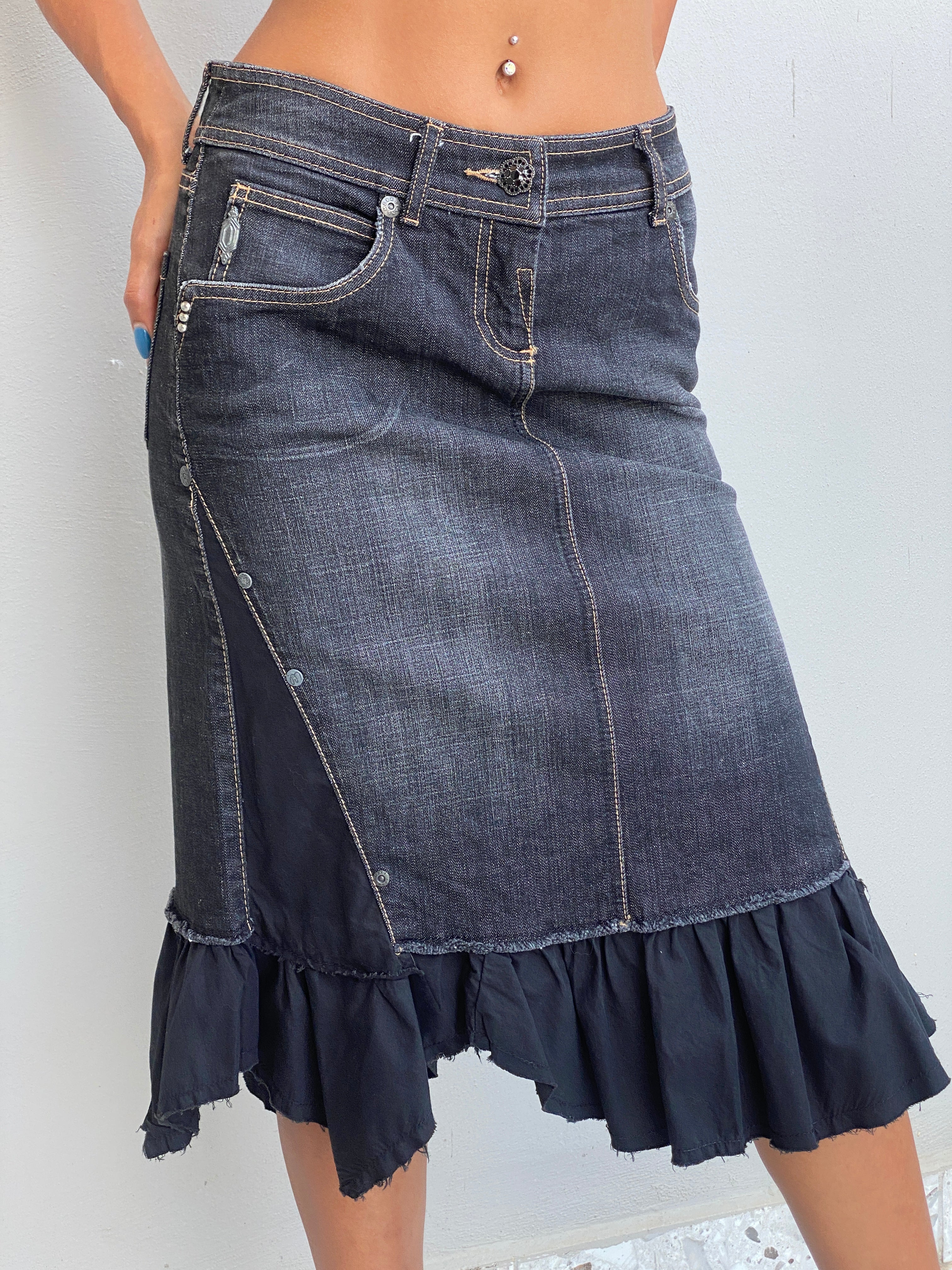 Y2K Mexx Dark Wash Denim Ruffle Midi Skirt Whimsigoth Hem – XS