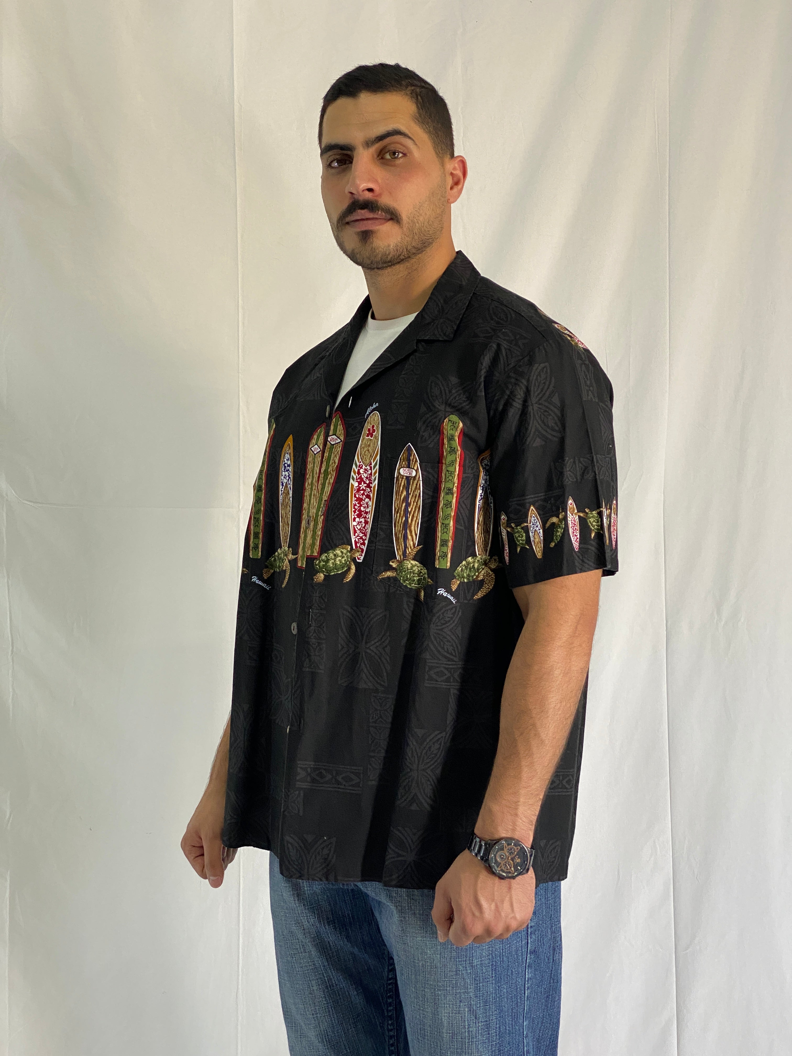Royal Hawaiian Creations Black Cotton Aloha Surfboard And Turtle Print Men’s Short Sleeve Shirt - XL