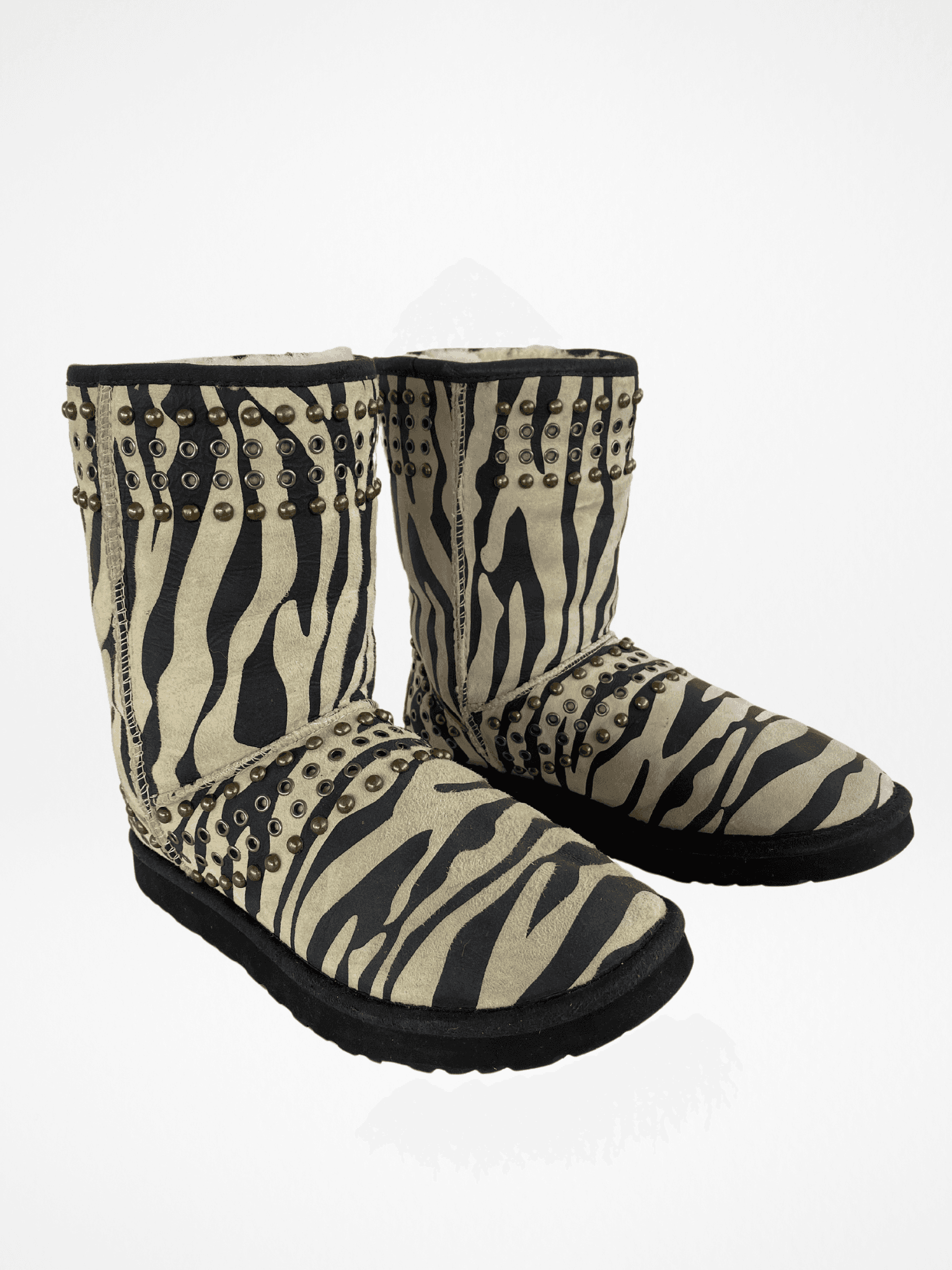 UGG X Jimmy Choo Zebra Studded Shearling Padded Snow Uggs - 38