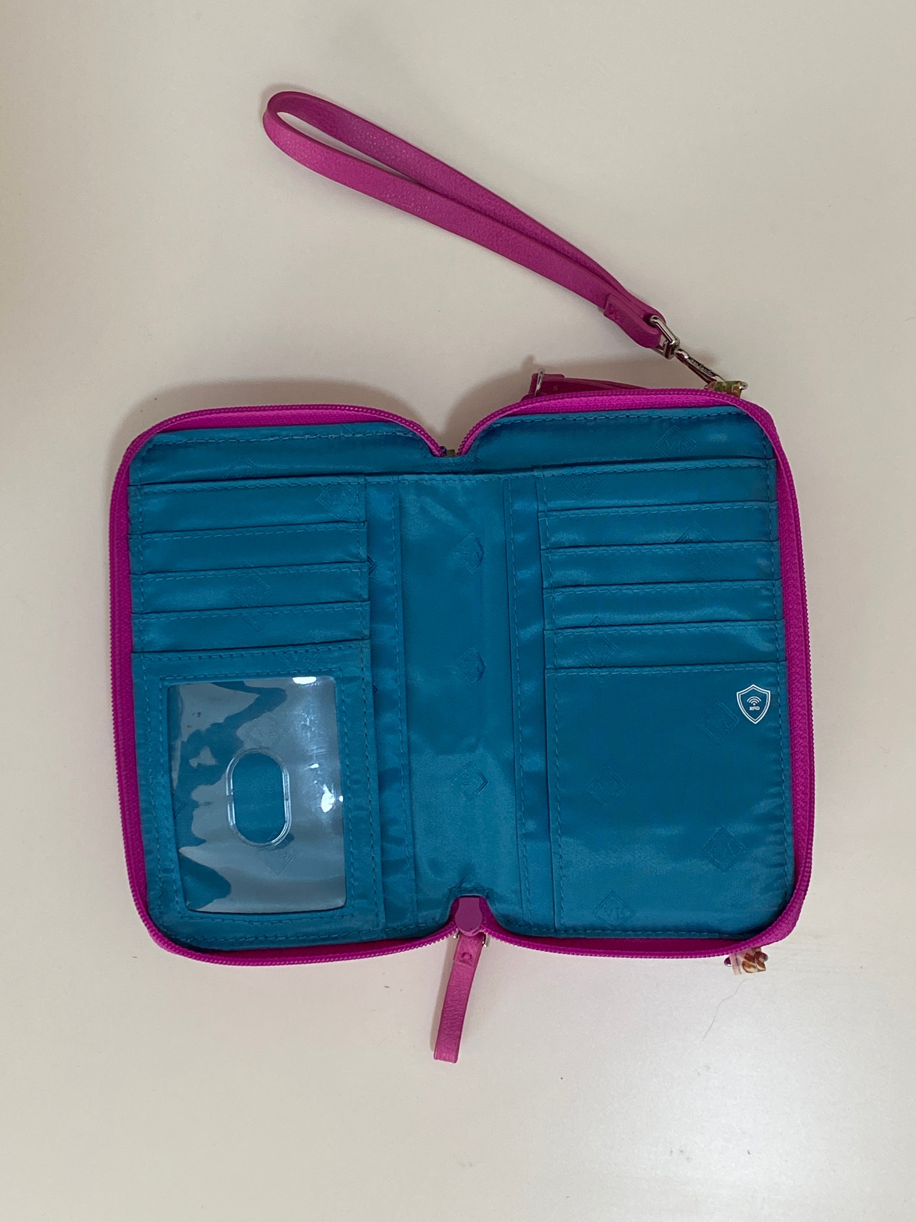 Vera Bradley Quilted Floral Crossbody Wallet Bag with Wristlet & Adjustable Strap