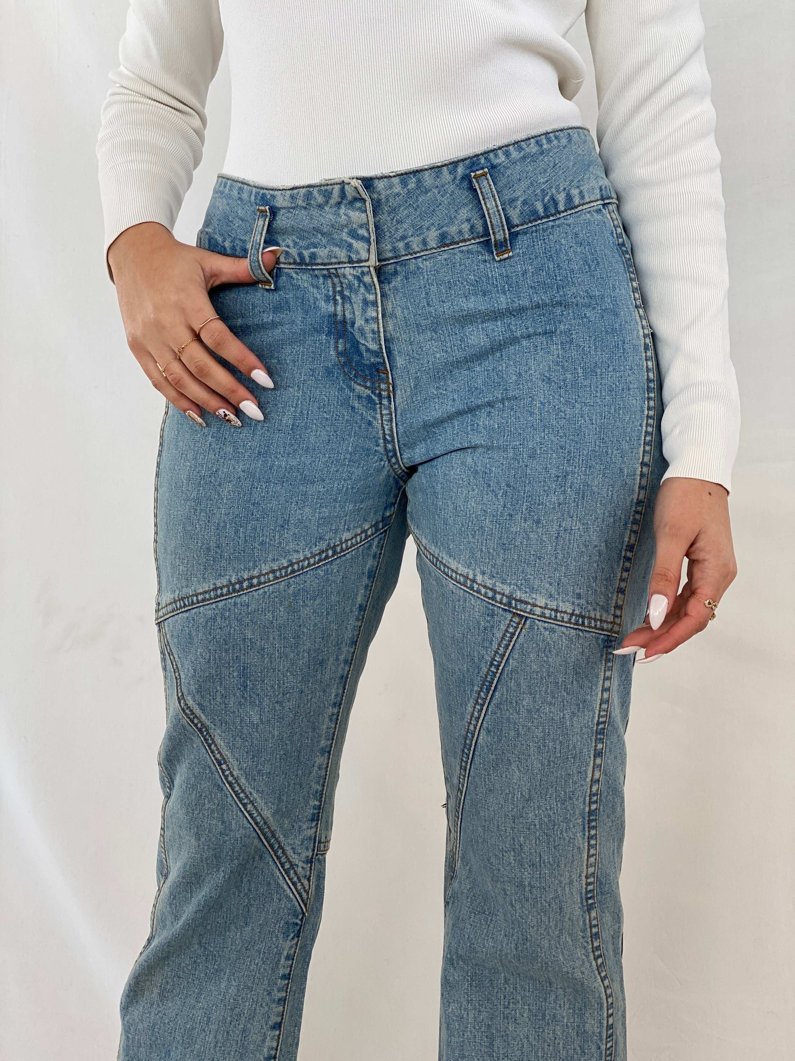 Vintage Calvin Klein Jeans - Balagan Vintage Jeans 90s, flare jeans, Juana, NEW IN