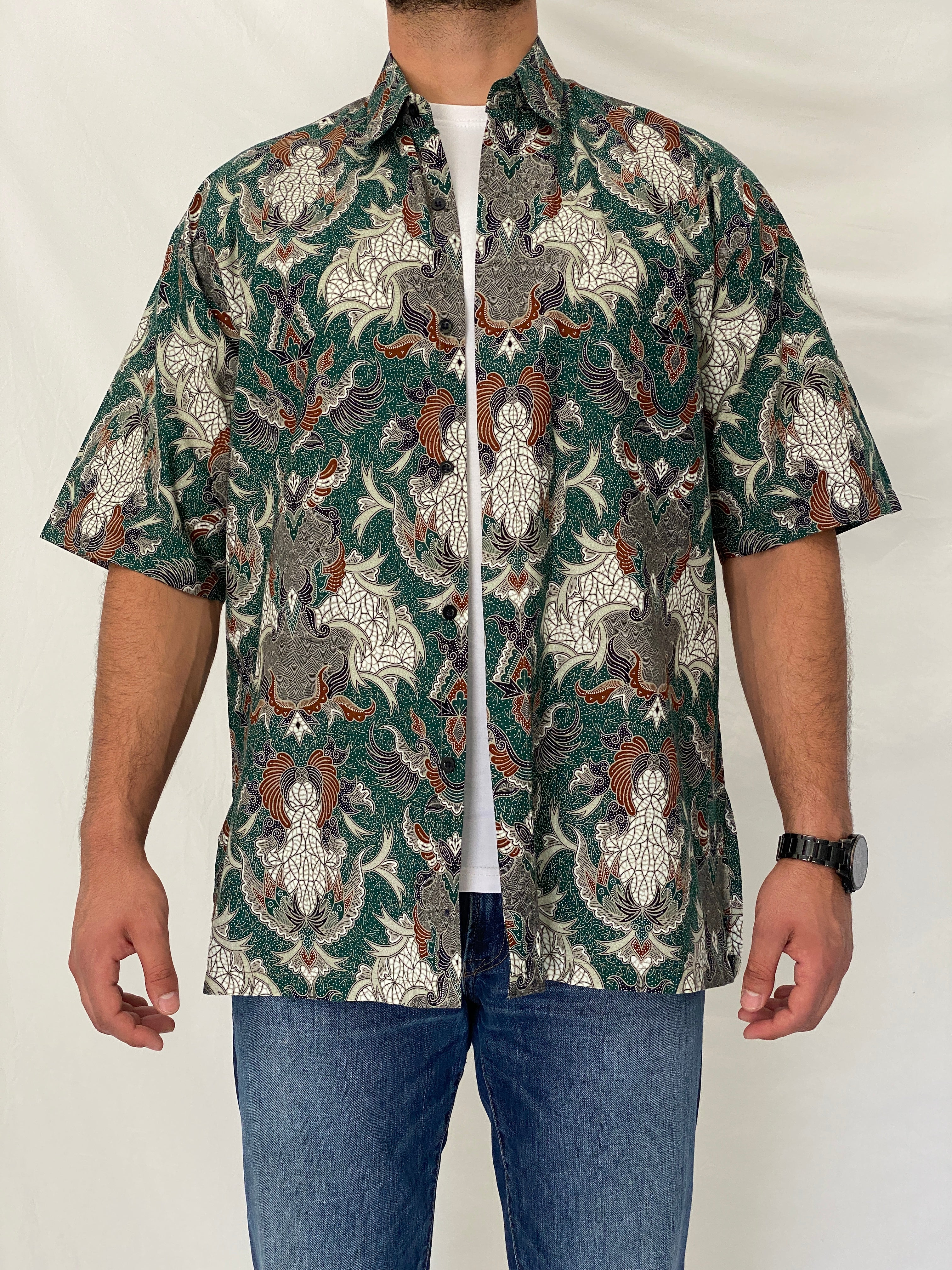 Vintage 90s Malaysia Collection Green Batik Paisley Cotton Short Sleeve Shirt - L