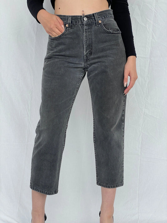 550 Grey Cropped Vintage Levi’s Jeans W30 L30 - Balagan Vintage Jeans 00s, 90s, Ayah, denim, jeans, levis