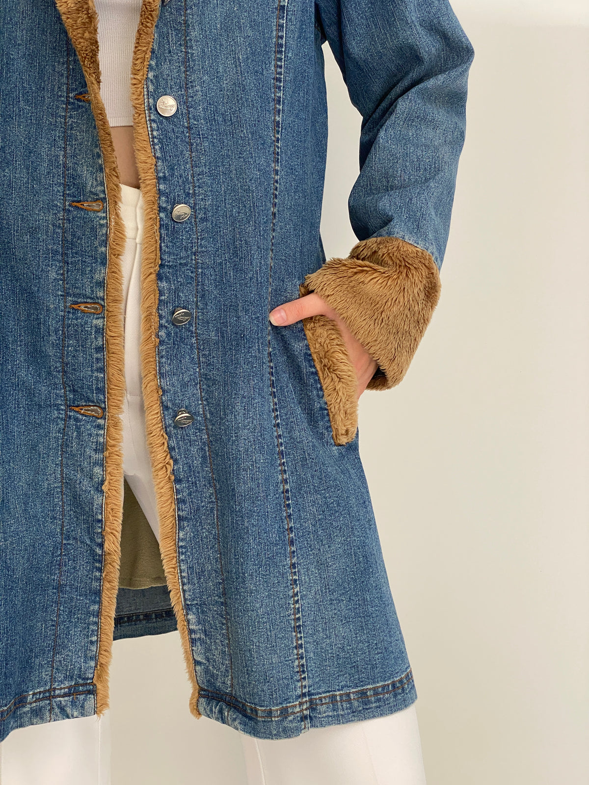 Y2K Luckystars Heavy Denim Coat with Brown Faux Fur Lining – L