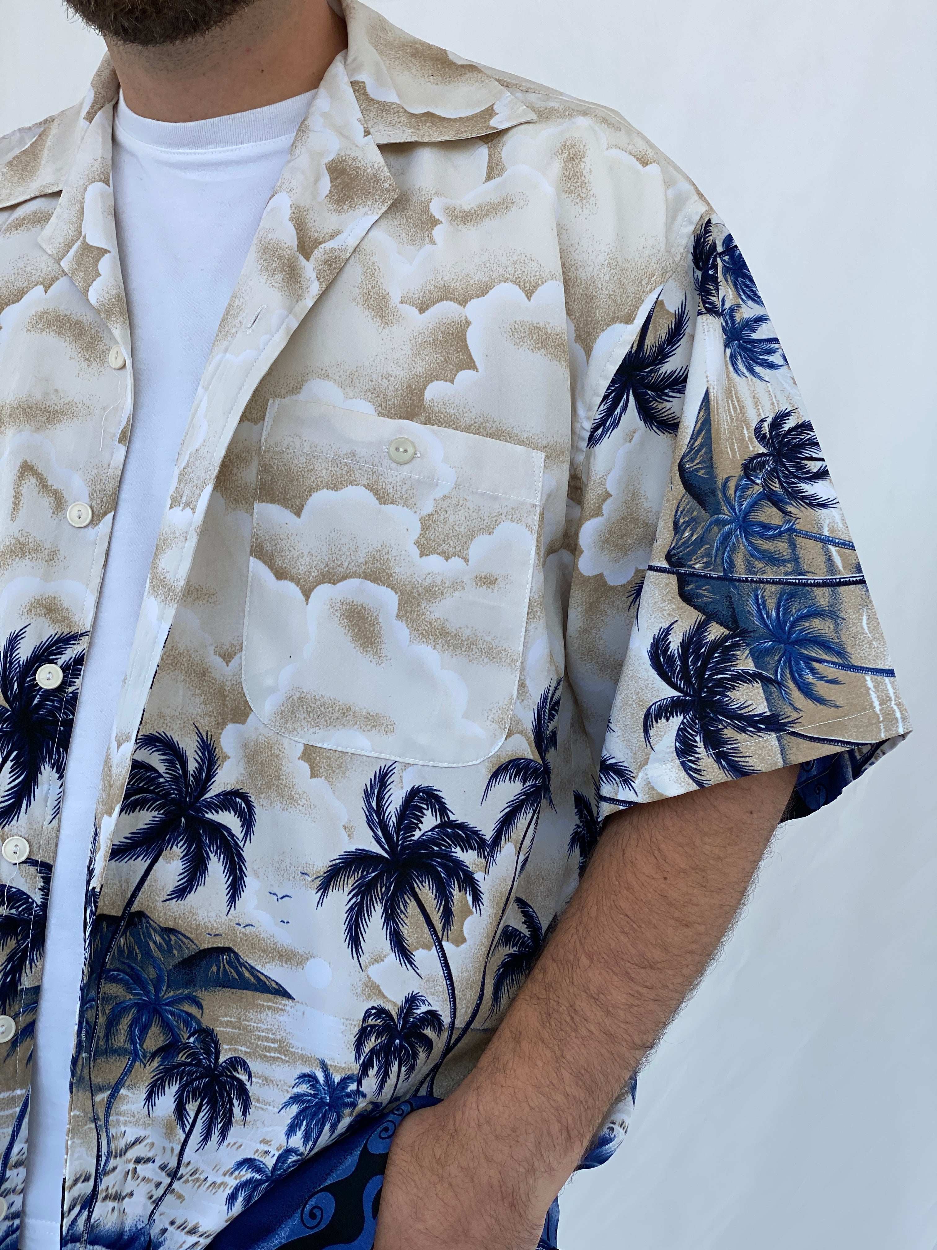 Vintage Ferugini Hawaiian Blue and Beige Palm Trees Hawaii Shirt - L - Balagan Vintage Half Sleeve Shirt 90s, half sleeve shirt, Hawaiian shirt, Iyad, mens shirt, NEW IN, printed shirt