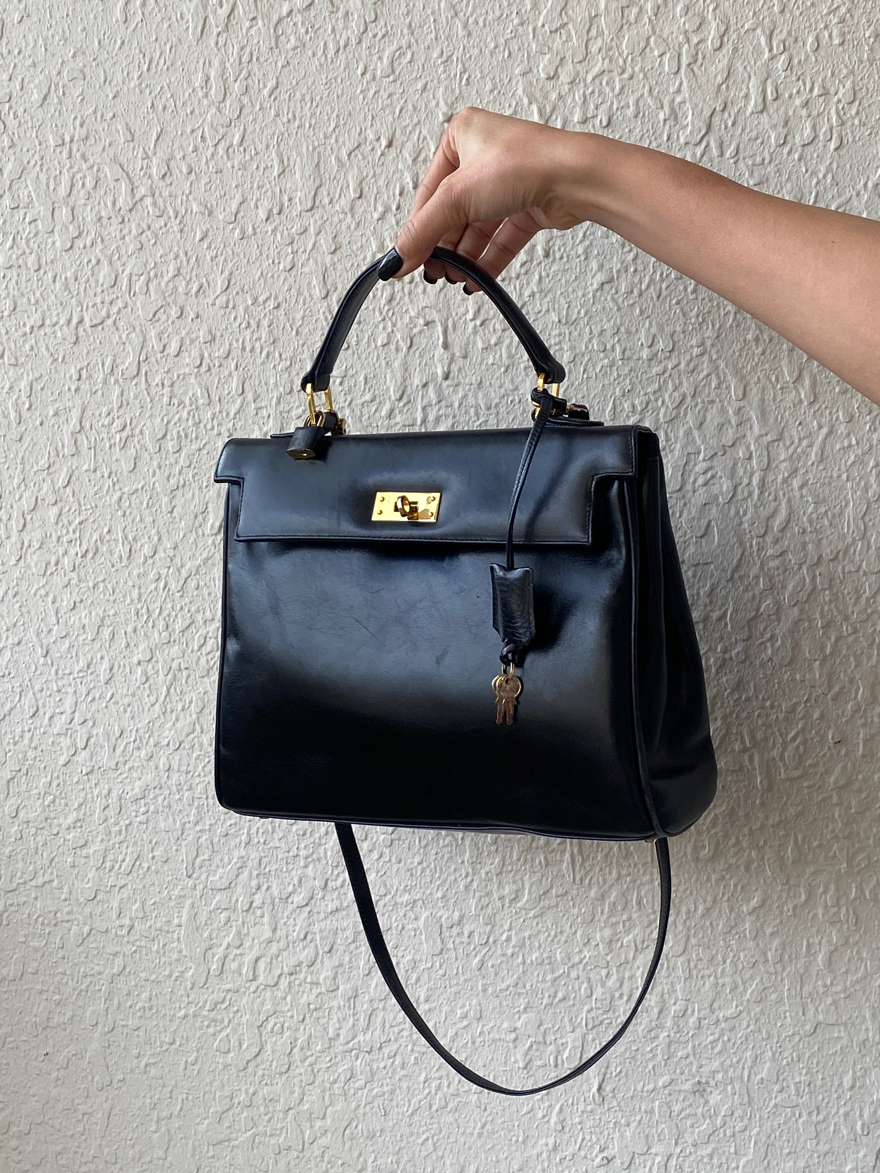 Vintage 1960s-1970s Susan Gail Structured Black Leather Kelly Bag Gold Turn Lock Top Handle