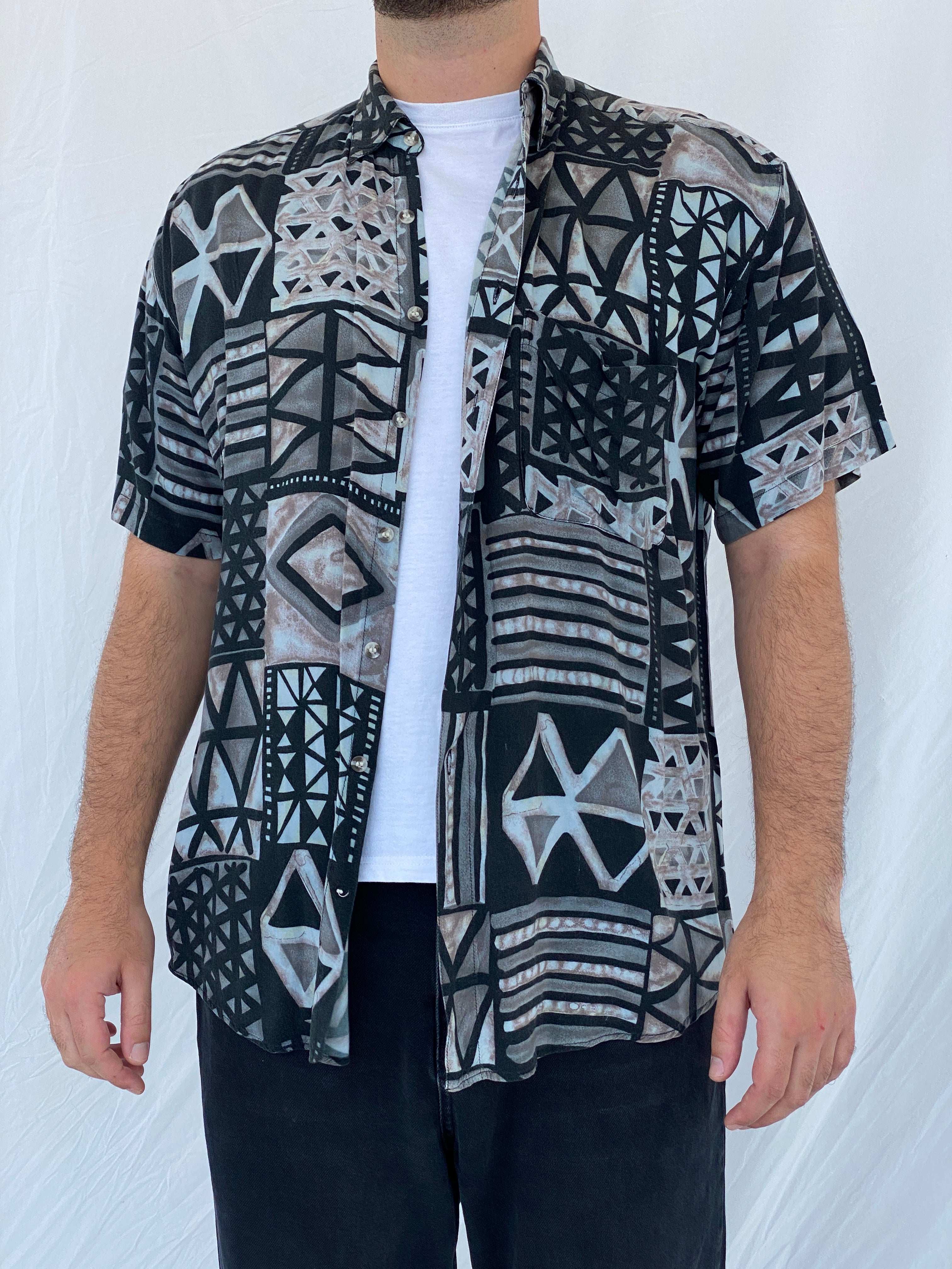 Vintage Toby Lee TL Geometric Print Black and Gray Shirt - L - Balagan Vintage Half Sleeve Shirt 90s, half sleeve shirt, Iyad, mens shirt, NEW IN, printed shirt