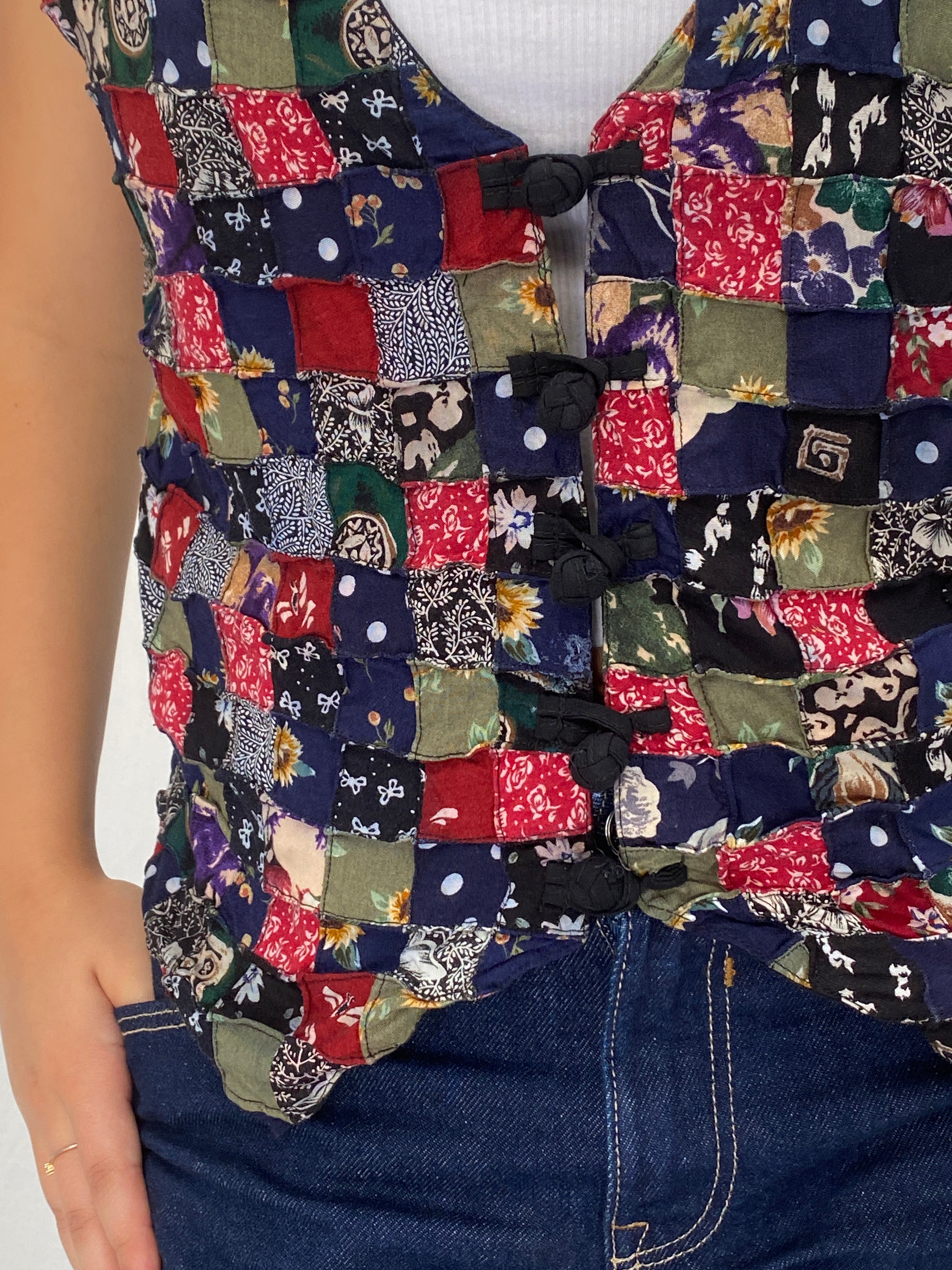 Vintage 90s Soul Mate’s Patchwork Tie-Back Vest Multicolor Boho Art Wear - L