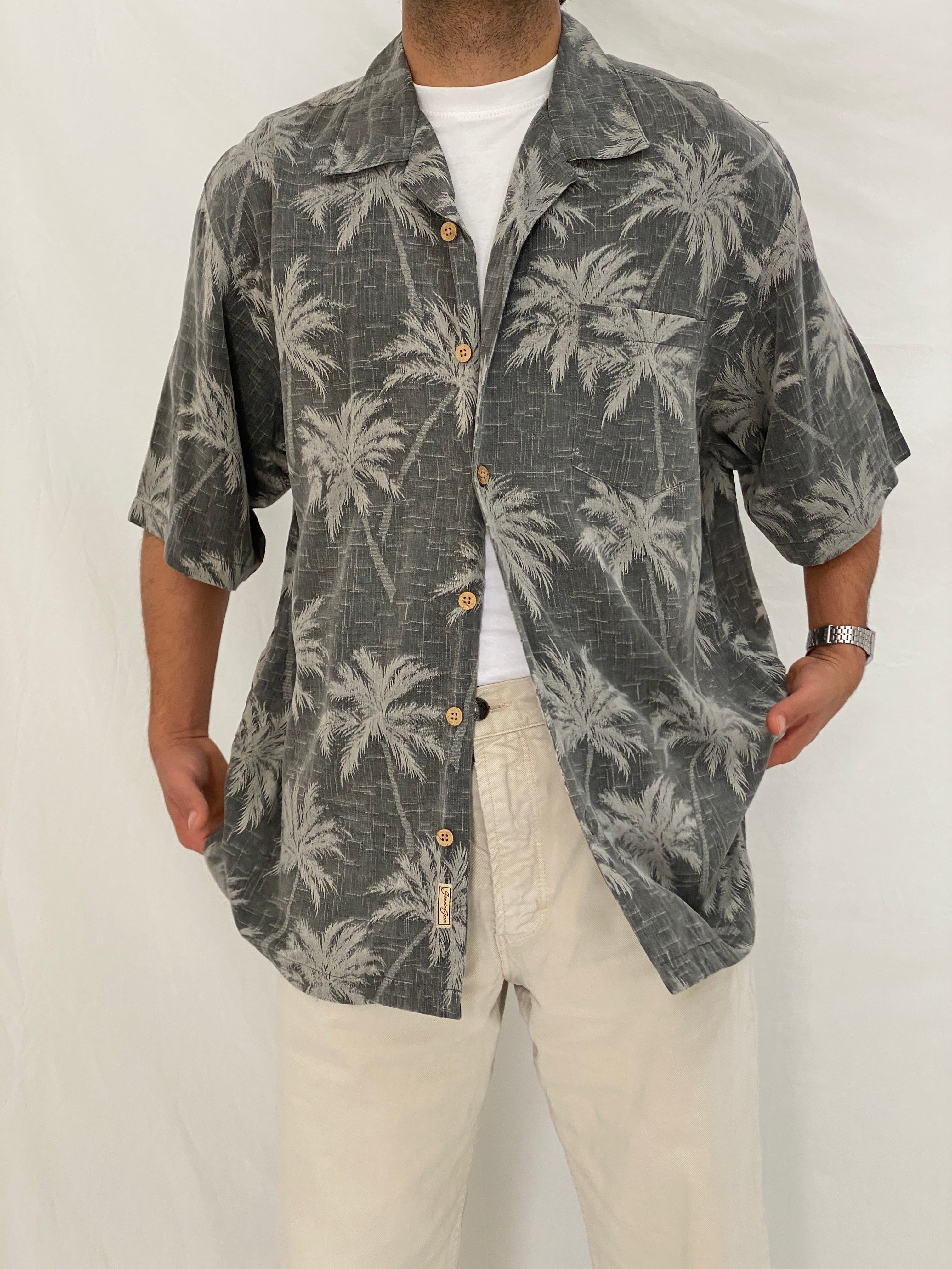 Vintage Jamaica Jaxx Grey Palm Tree Silk Men’s Vacation Shirt – L