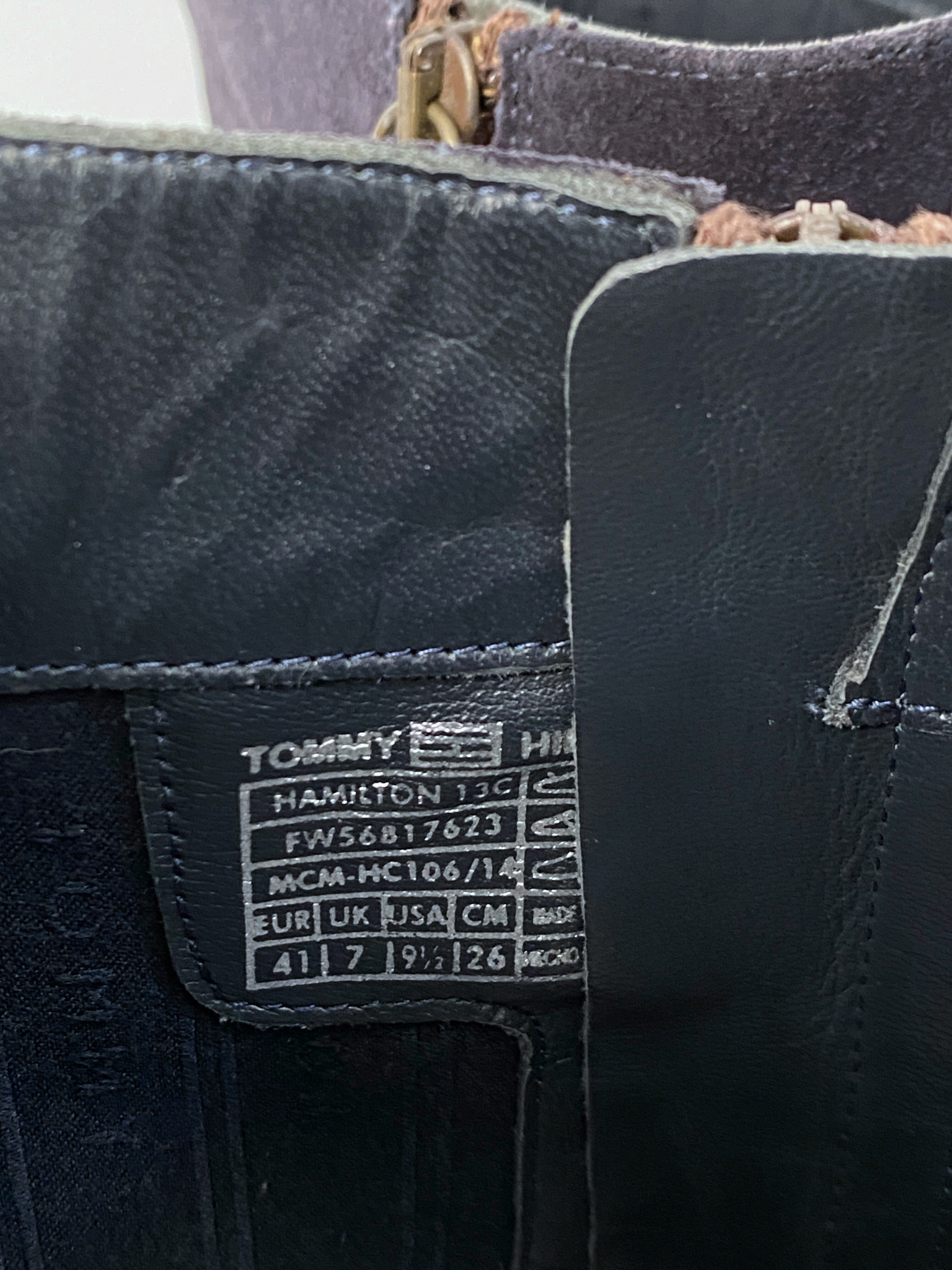 Tommy Hilfiger Hamilton Brown & Navy Leather Suede Boots – EU 41