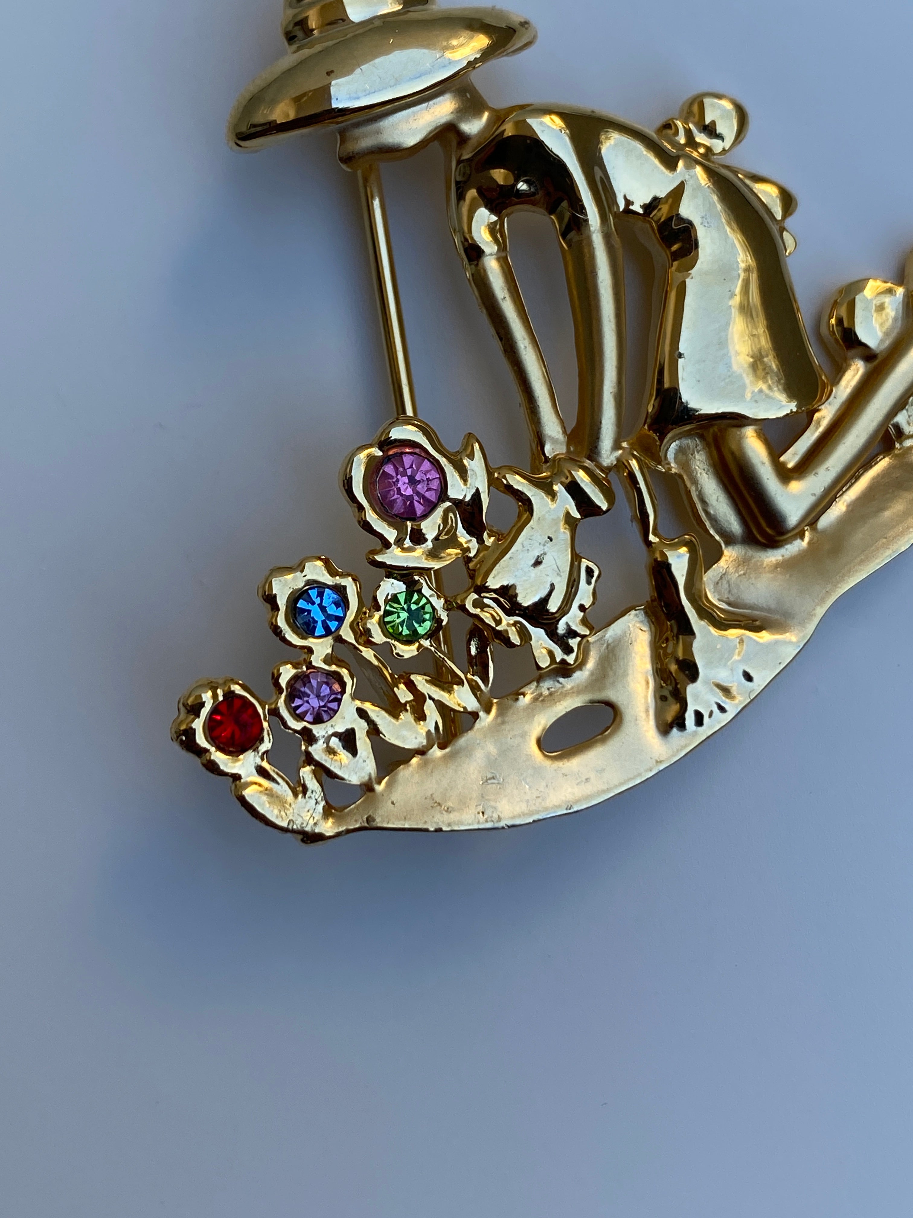 Vintage White Stag Gold-Tone Gardener Rhinestone Brooch Figural Floral Pin