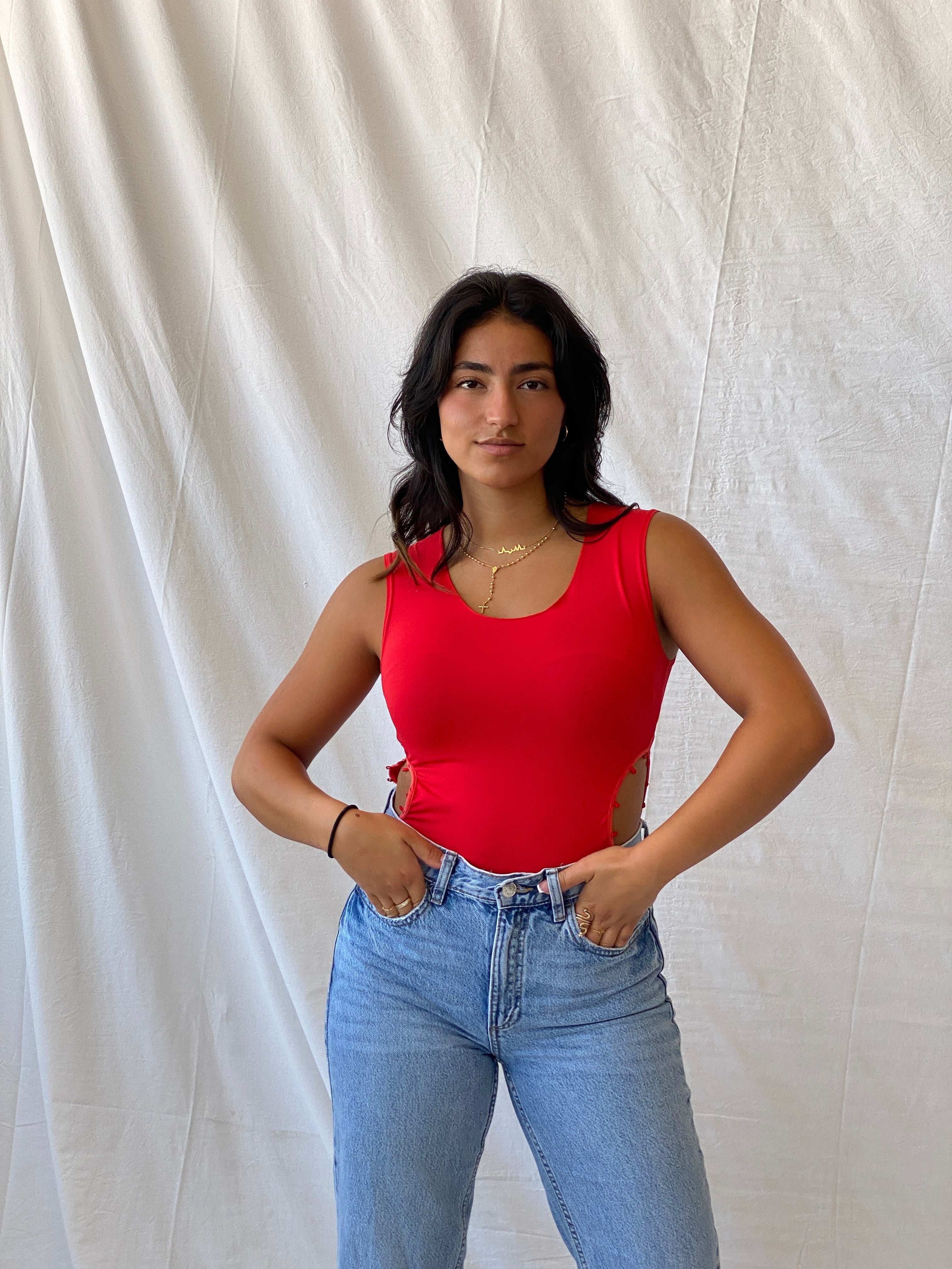 Y2k Red Sleeveless Top With Open Sides - M - Balagan Vintage Sleeveless Top 00s, Lana, NEW IN, sleeveless top, summer