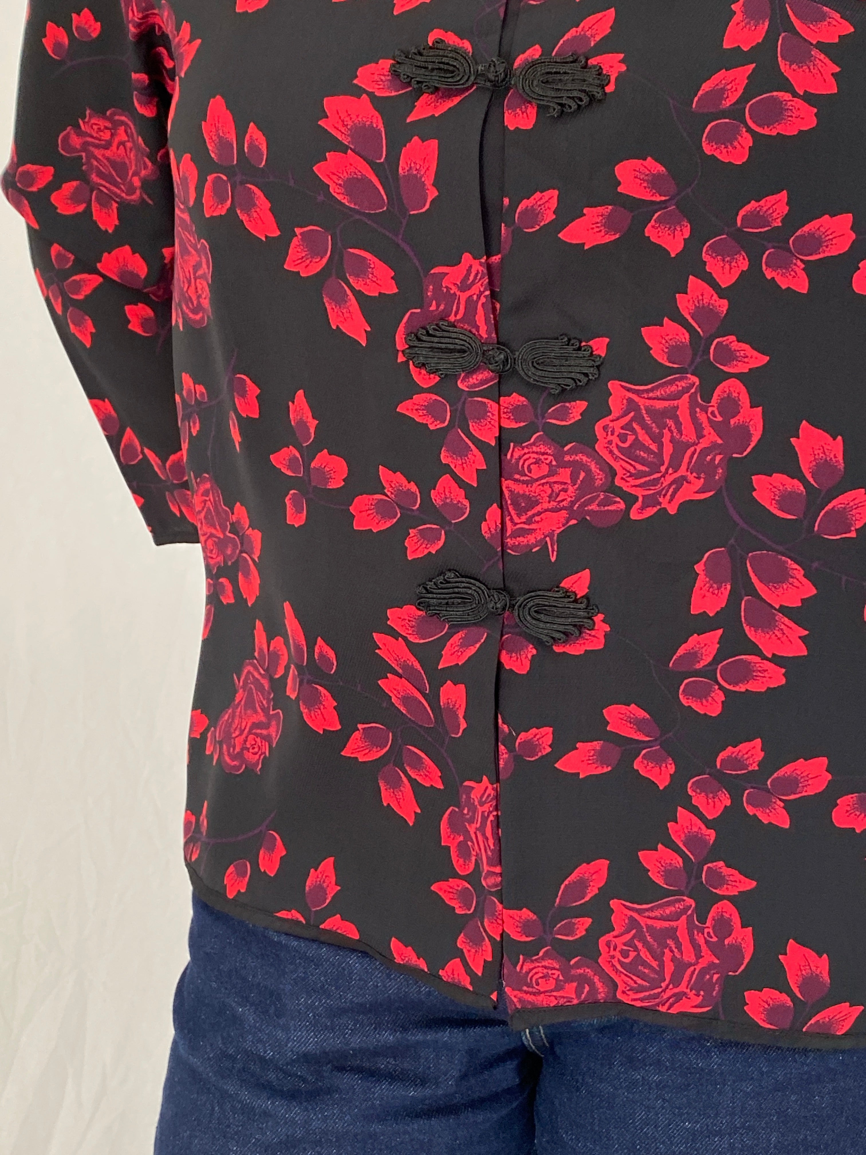 Vintage Y2K Richness Fashion Black & Red Floral Mandarin Collar Blouse - XL