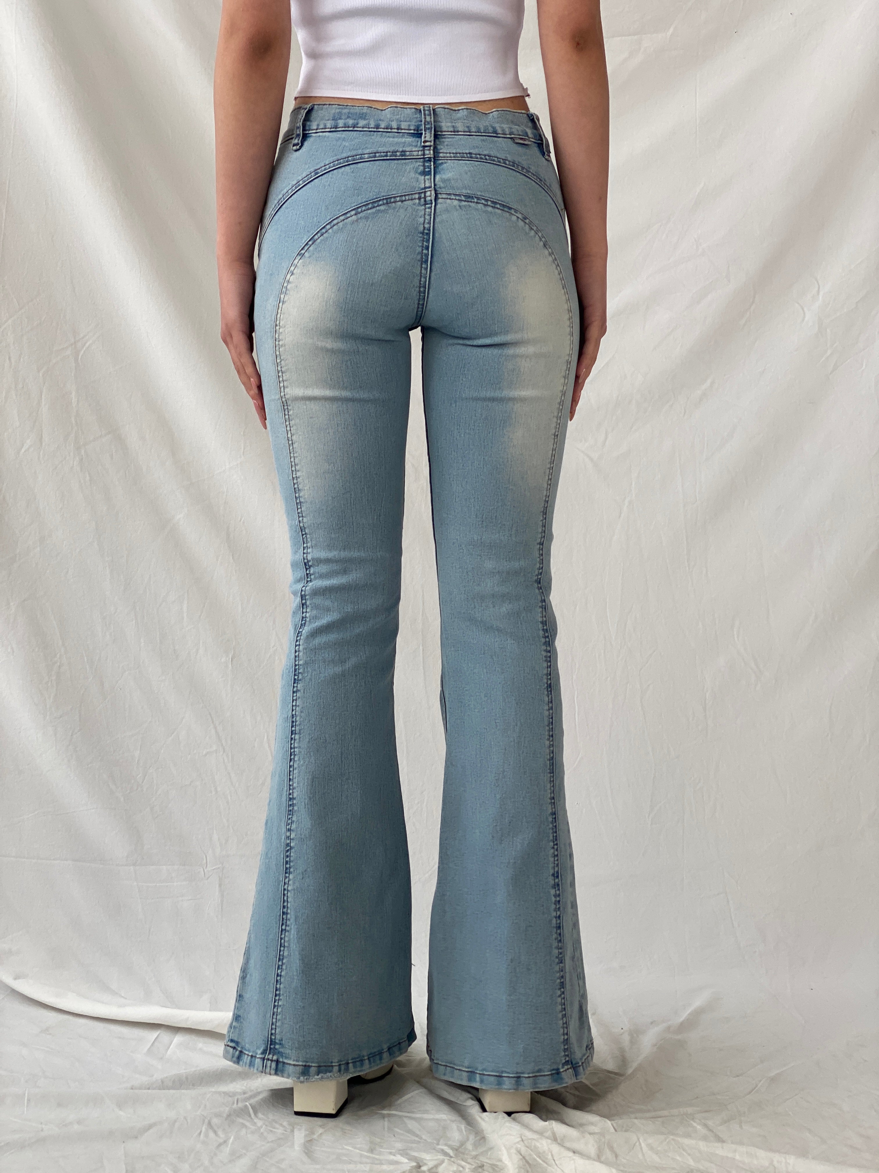 Vintage Y2K IDPT 9886 Mid Rise Light Wash Flared Denim - 34EUR